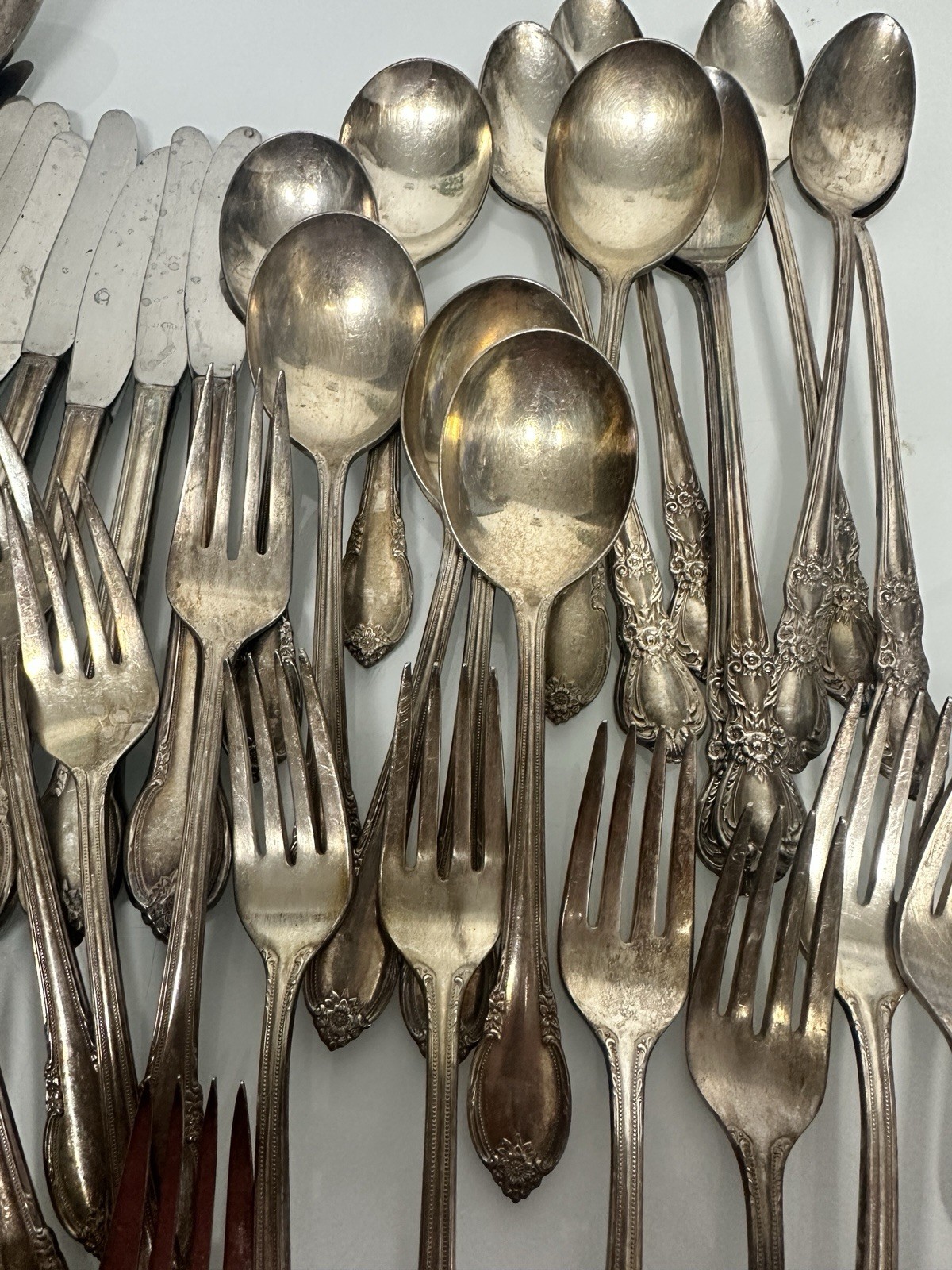 1847 Rogers Bros Remembrance Silverplate Flatware Assortment – 56 PCS Vintage
