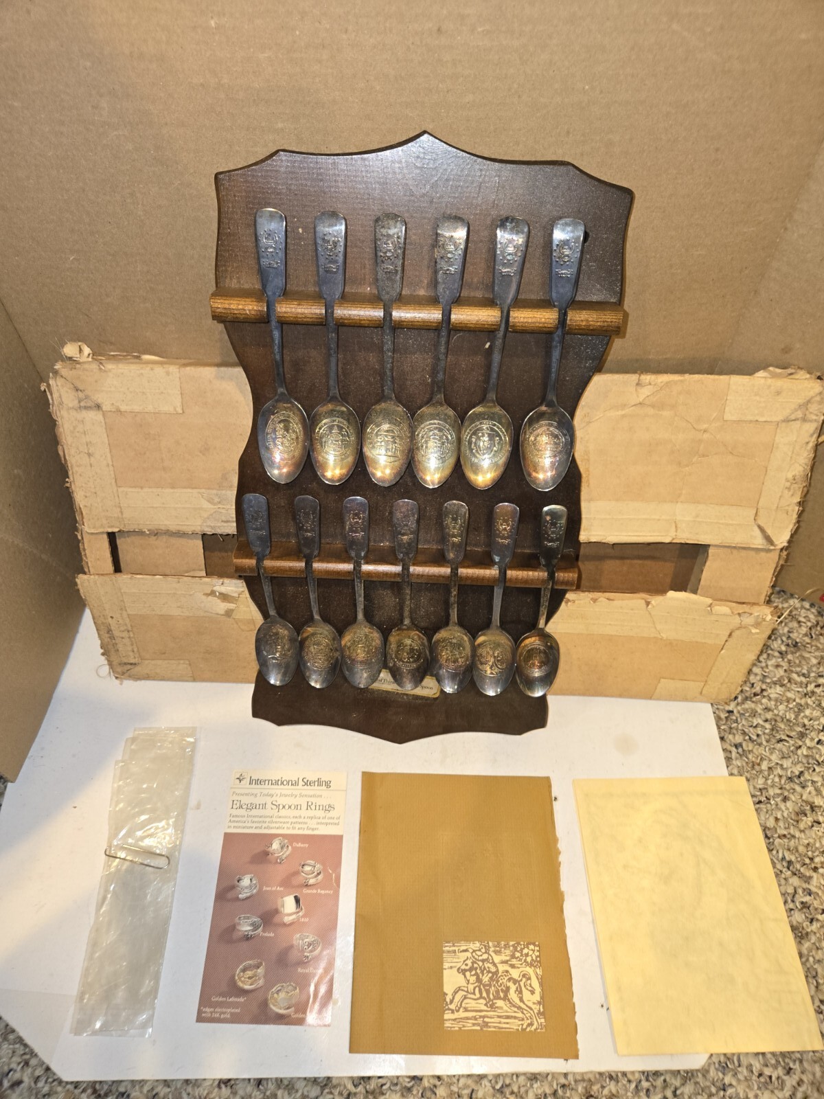 Vintage 1975 International Silver 13 Colony Spoon Set,IS,Original Box,Paperwork