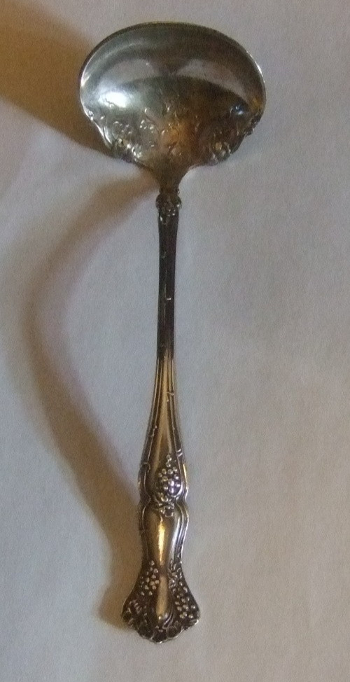 Rogers Miniature Ladle Grape Silverplate Sauce Ladle