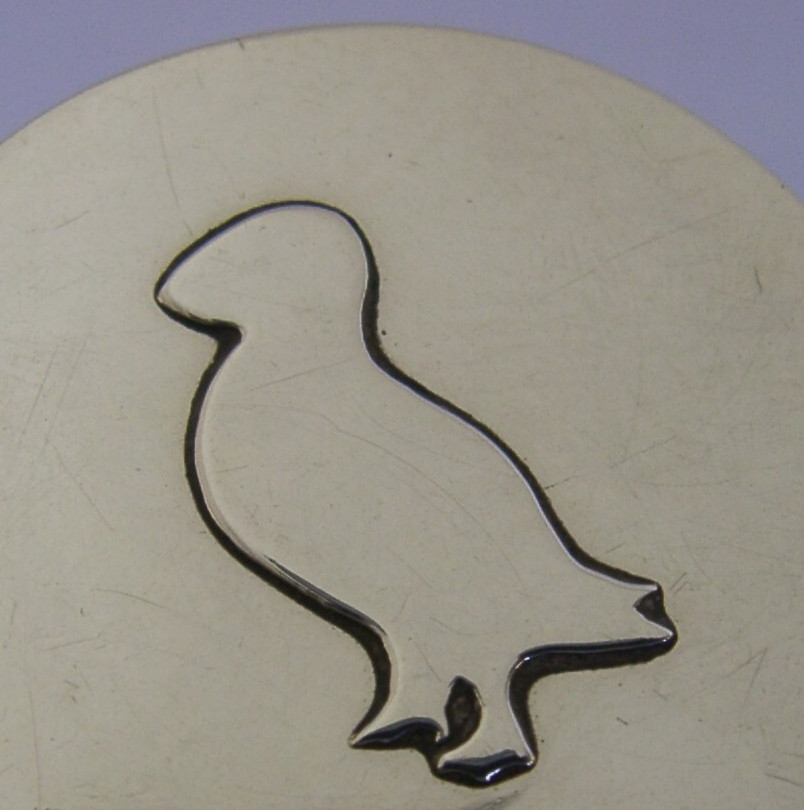 SCOTTISH SOLID STERLING SILVER PUFFIN BIRD BOX 1989 BIRDS ANIMAL 28g