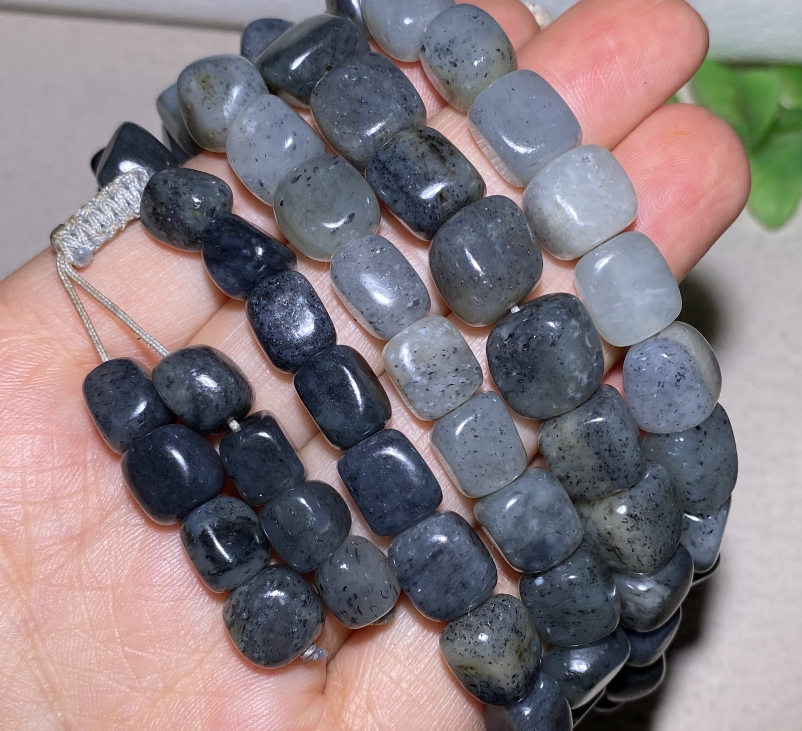 Certified 100% Natural Hetian jade 108 Beads ~ Necklaces Bracelets 和田玉青花108颗珠子