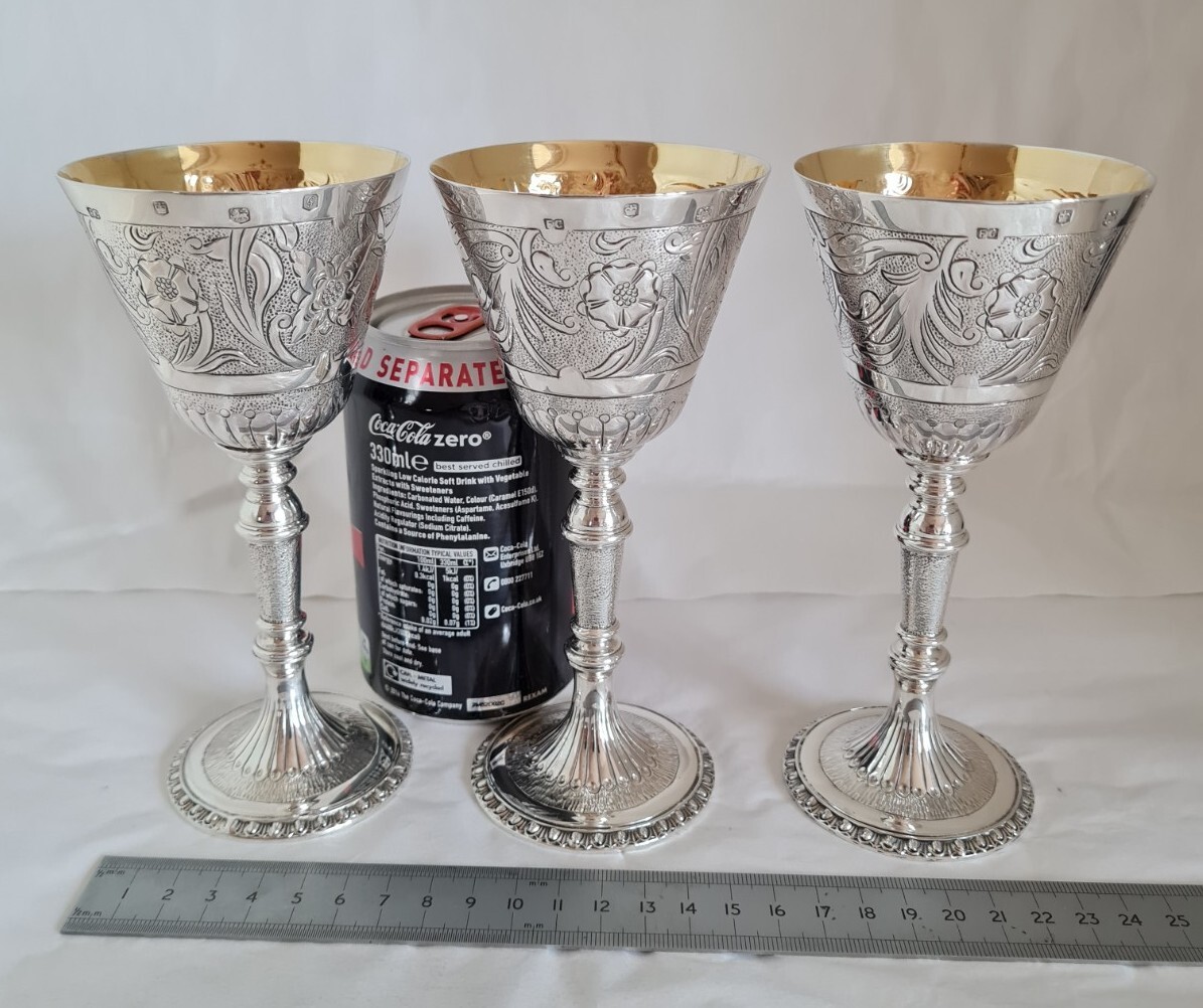 Vintage sterling silver Goblets / Chalices. Sheffield 1974. By Frank Cobb & Co