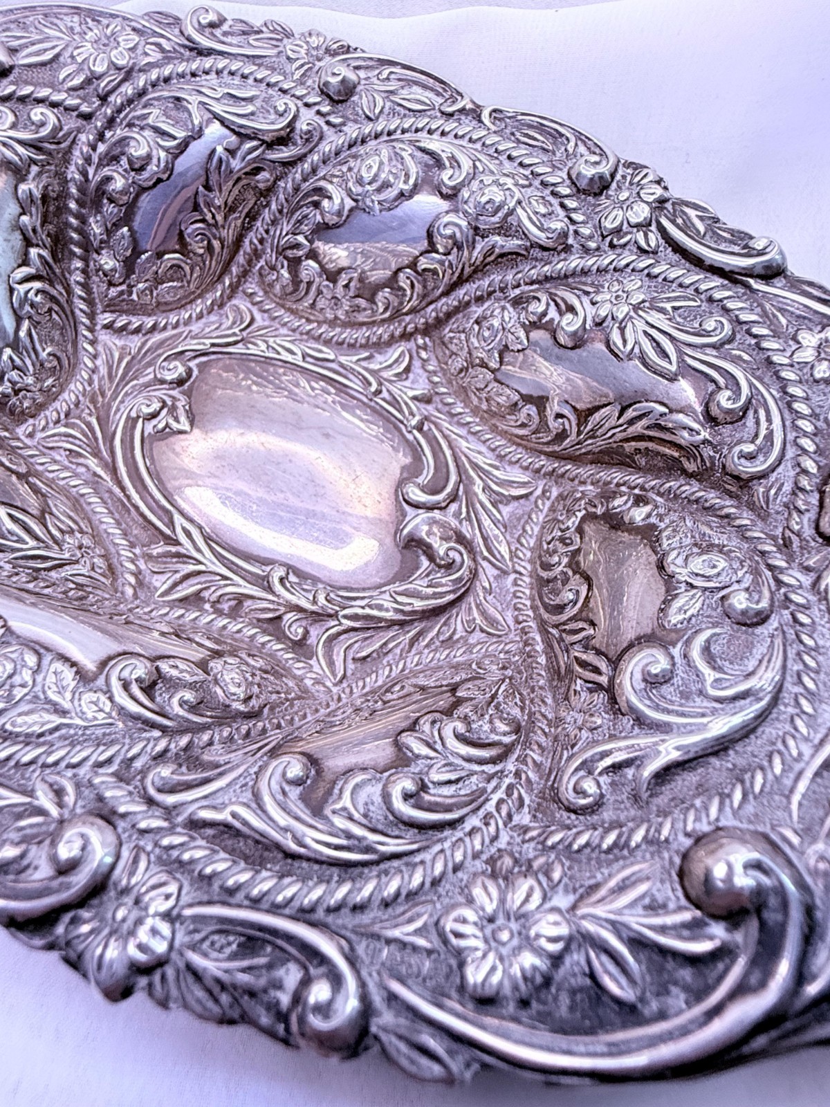 Antique Sterling Silver Repousse Centerpiece Bowl Oval Floral 90g Victorian