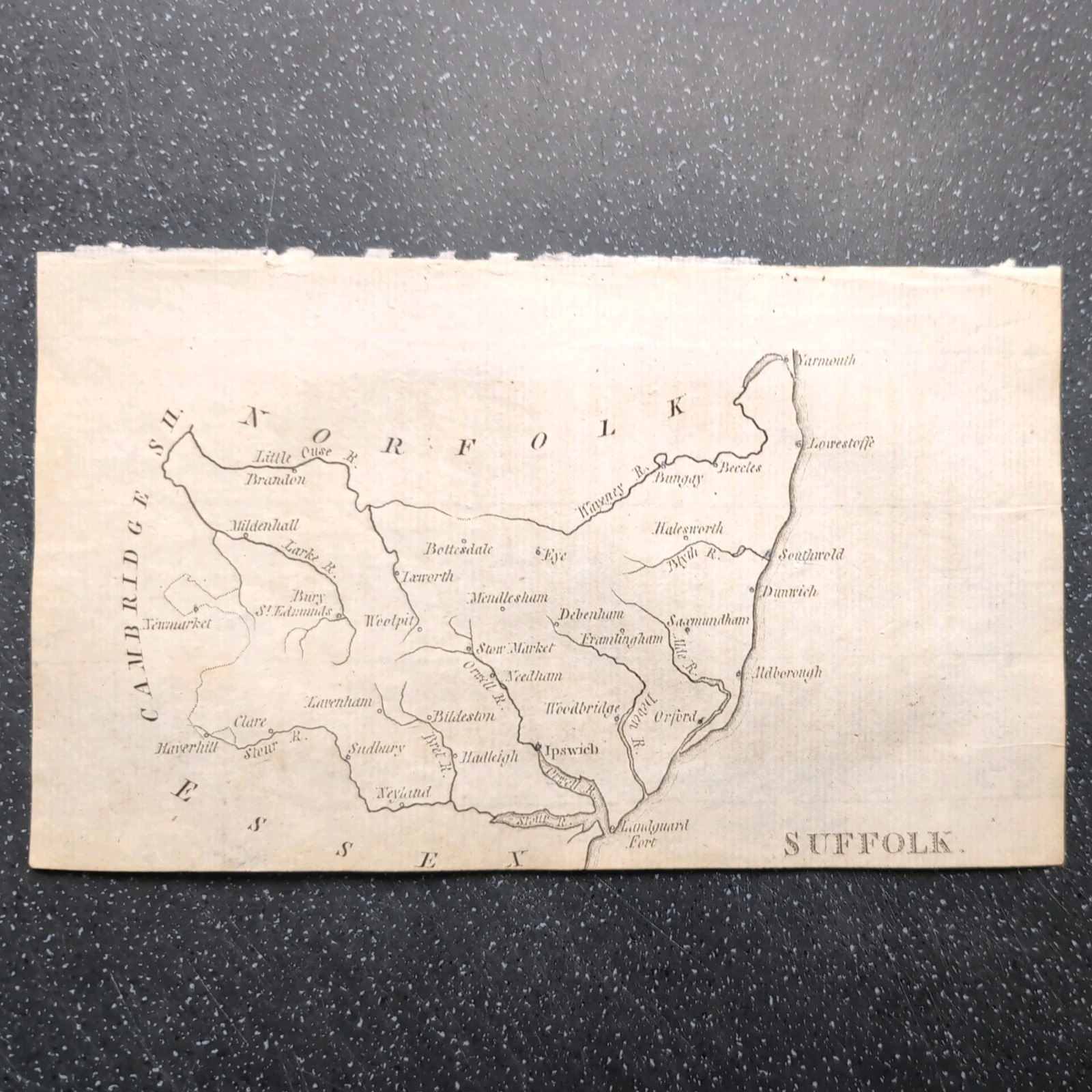 Original 1800 Suffolk Outline County Map from England Delineated