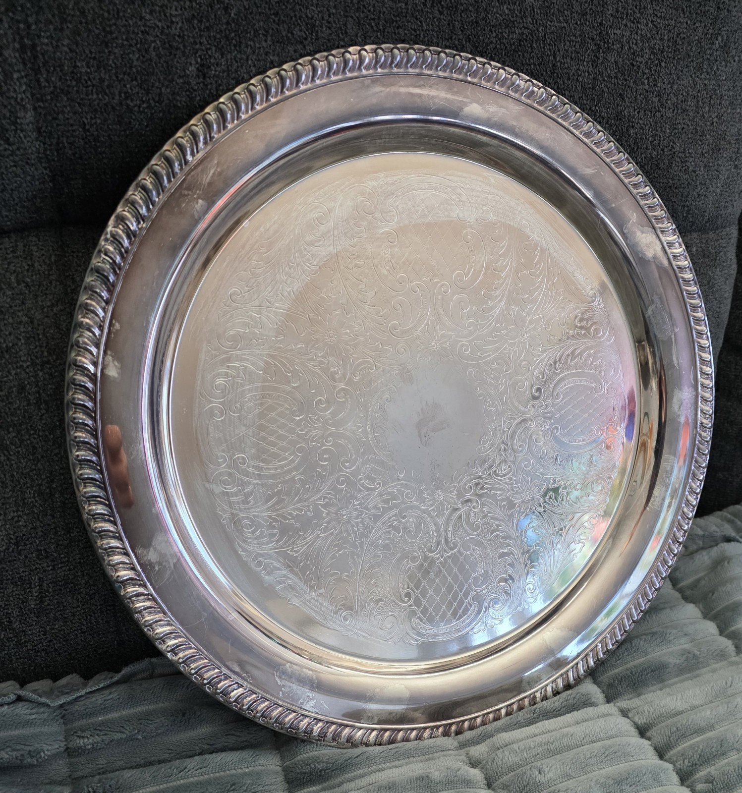Leonard EP 15″ Serving Tray. Silver Plated, VINTAGE.