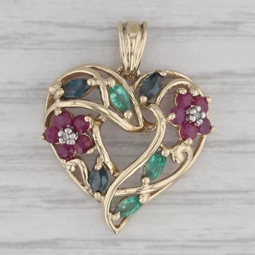 Round Cut LAb Created Ruby Women’s Stunning Heart Pendant 14K Yellow Gold Plated