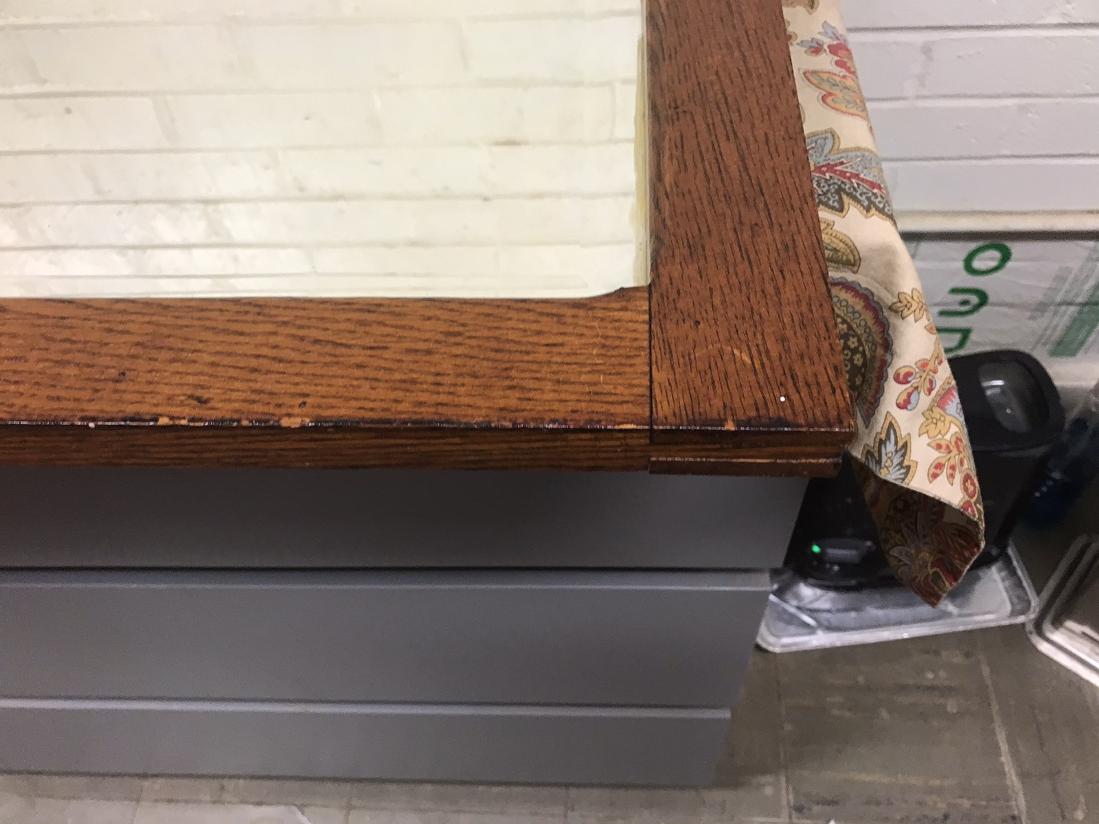 ANTIQUE VTG WOOD FRAMED RECTANGULAR BEVELED WALL MIRROR 27 1/4 X 23 1/4” X 1 3/4