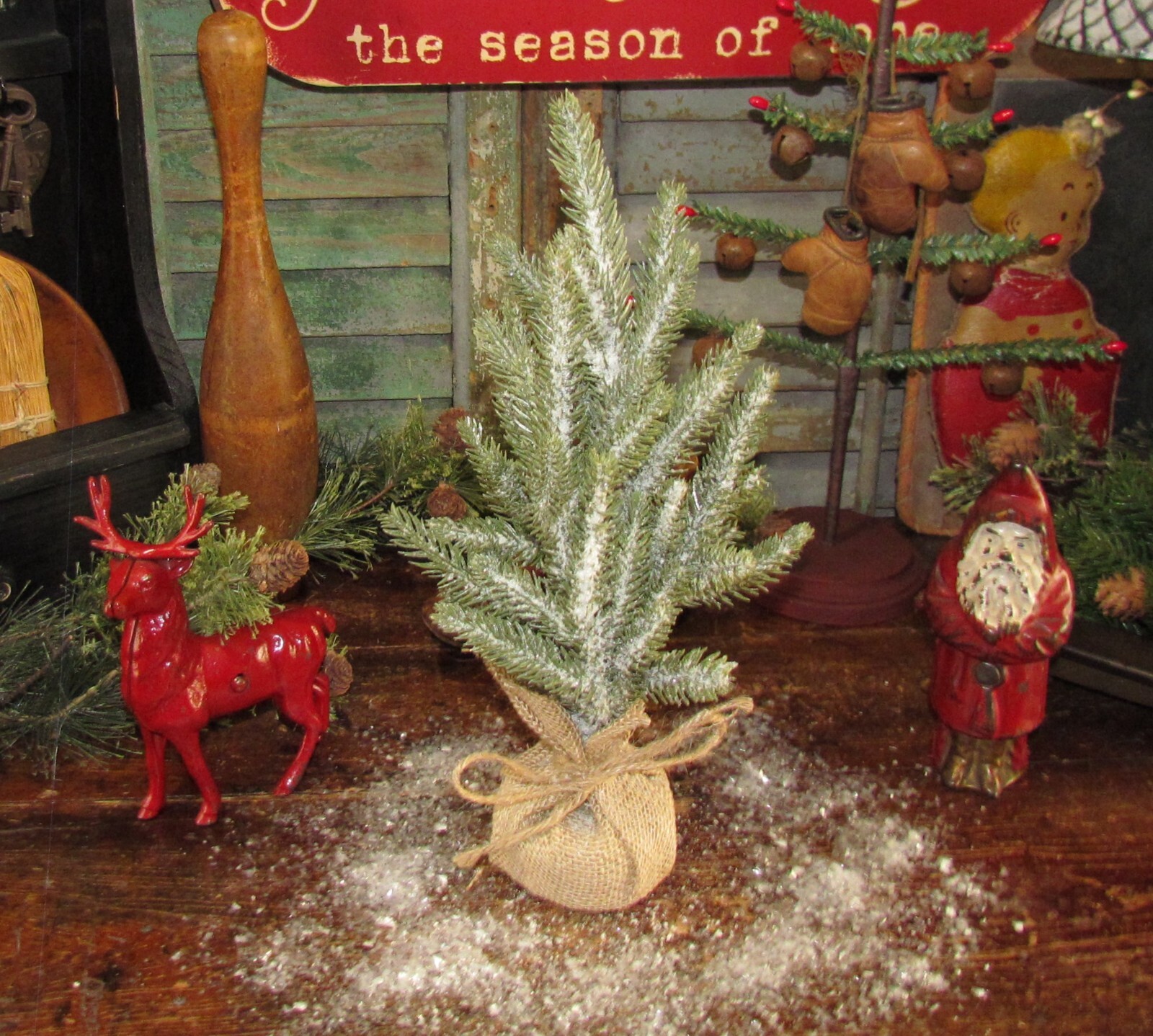 Primitive Mini Artificial Spruce Pine 12″ Snow Flocked Table Top Christmas Tree