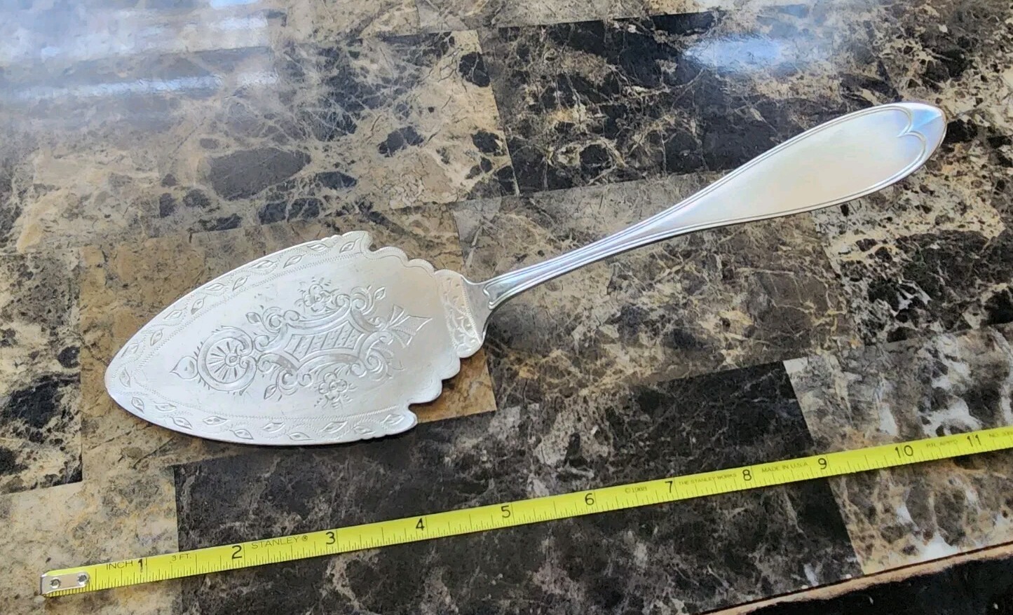 ANTIQUE c1882! OVAL SILVERPLATED BRIGHT CUT PIE KNIFE / CAKE SERVER 🥧🍰🍮