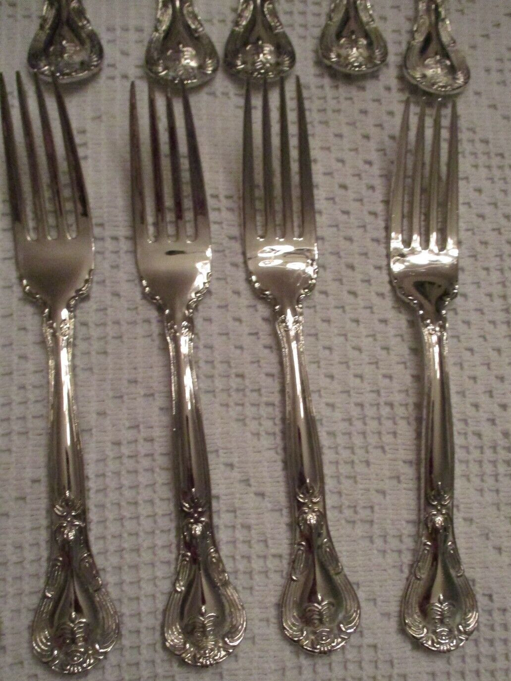 Godinger Grand Master Silver Plated Flatware Service for 12-Soup Spoons Misssing