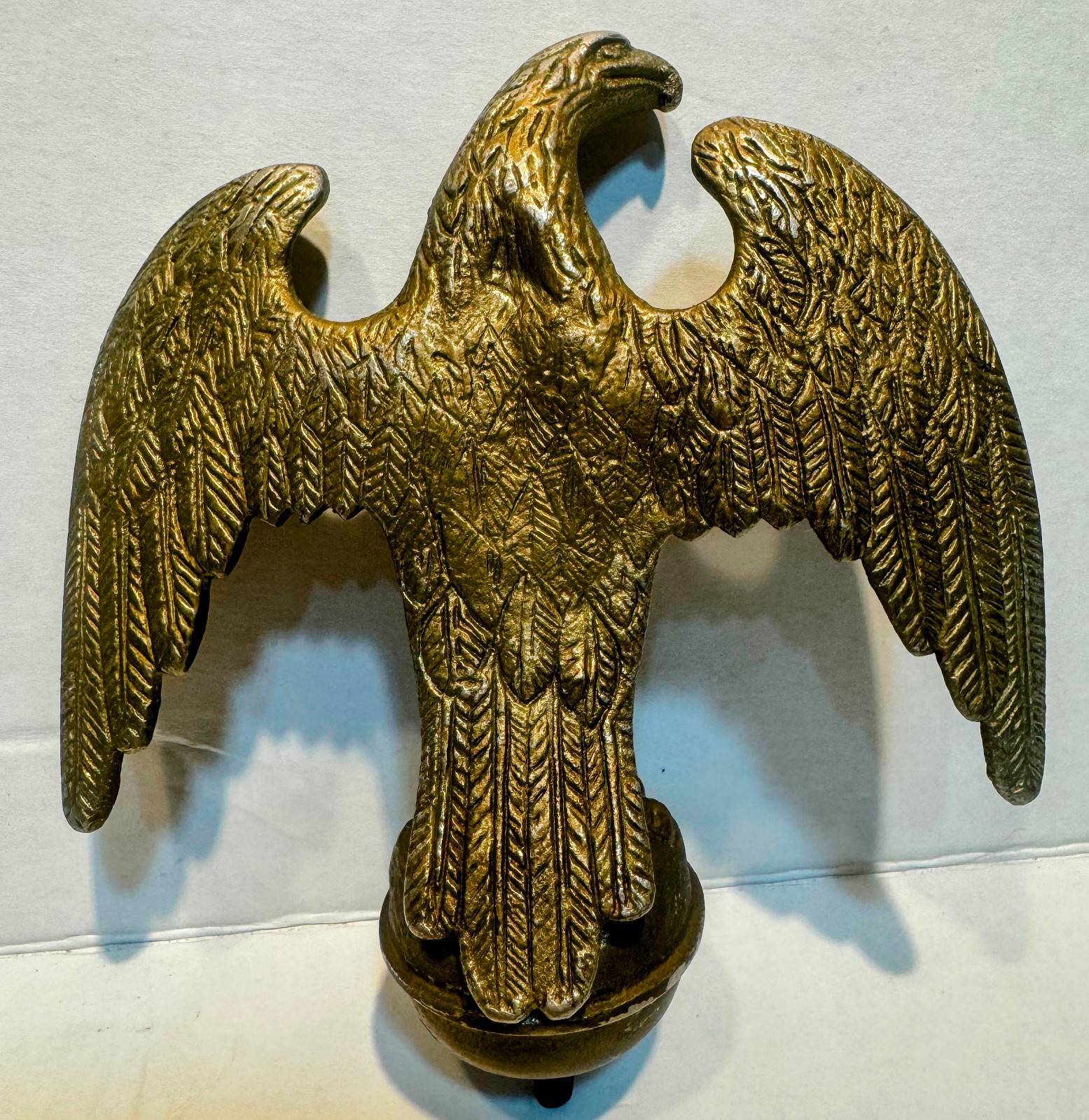 EAGLE FLAG FLAGPOLE AMERICA USA PATRIOTIC FINIAL ORNAMENT CAST METAL BRASS
