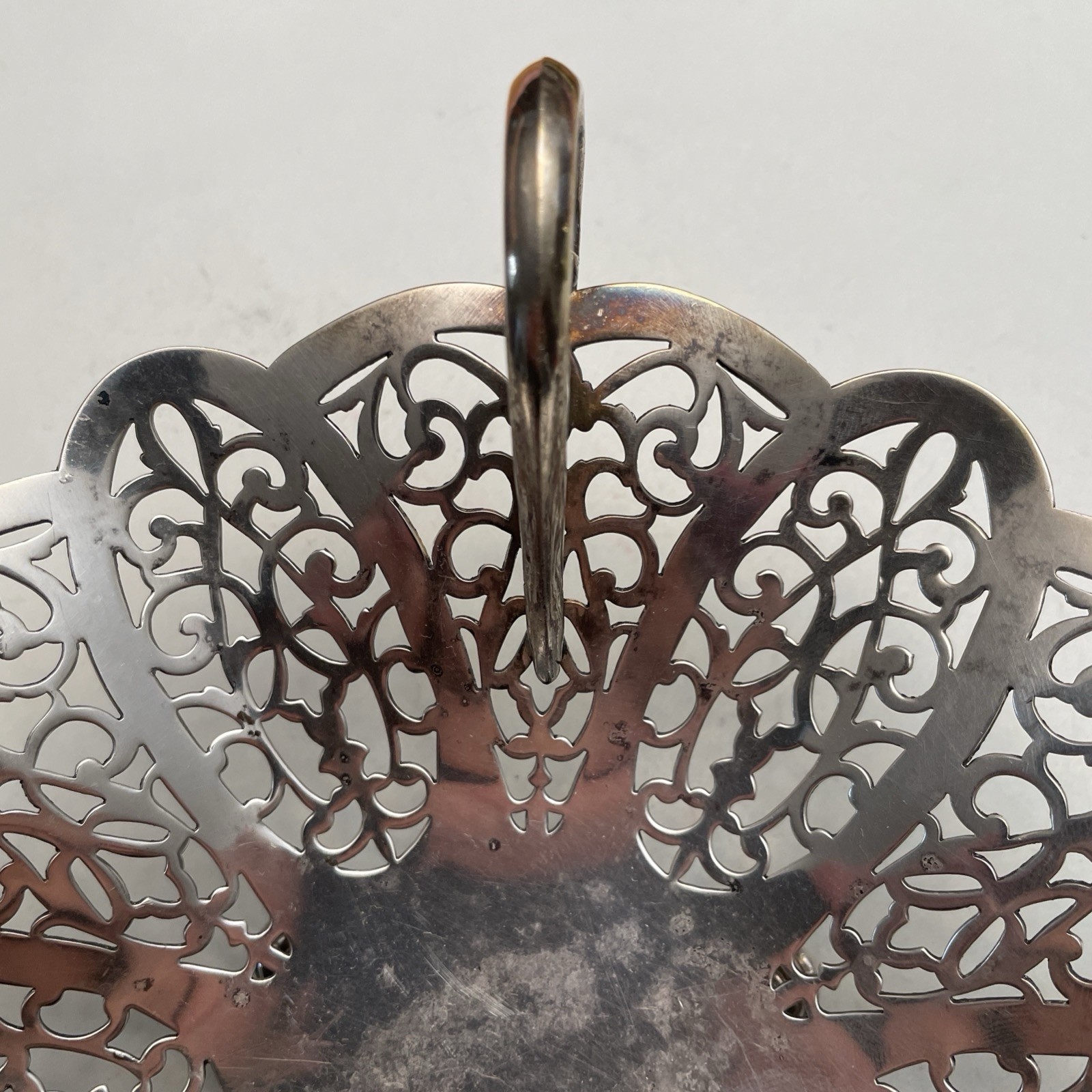 Lovelace International Silver Vintage Silverplate Candy Trinket Dish 6″ W/Handle