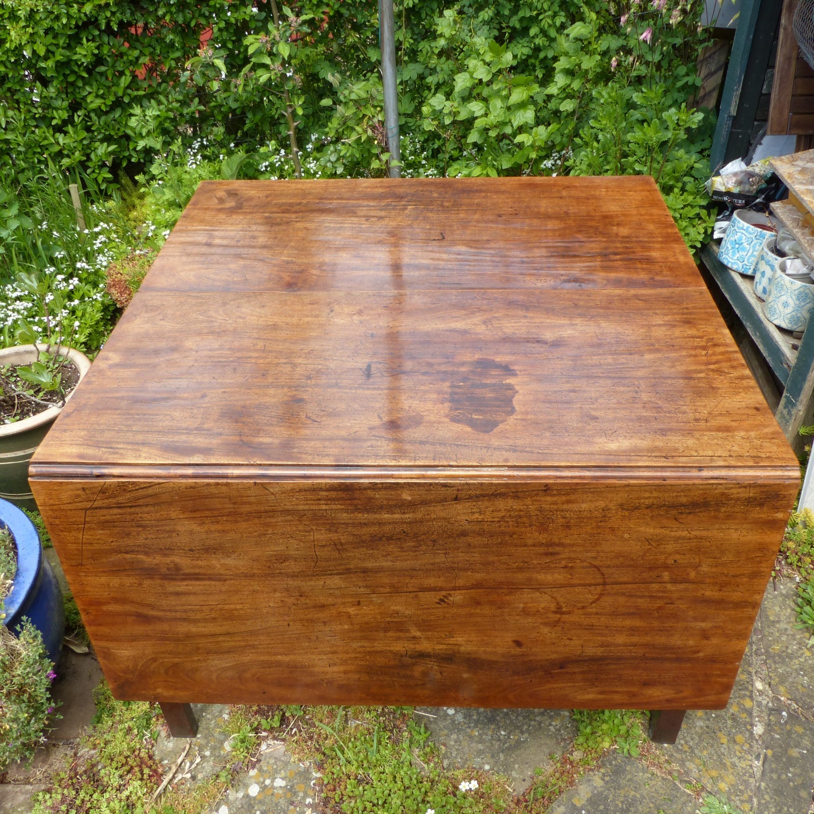 Antique Solid Elm Gate-Leg Table ~ Late 18th / Early 19th Century