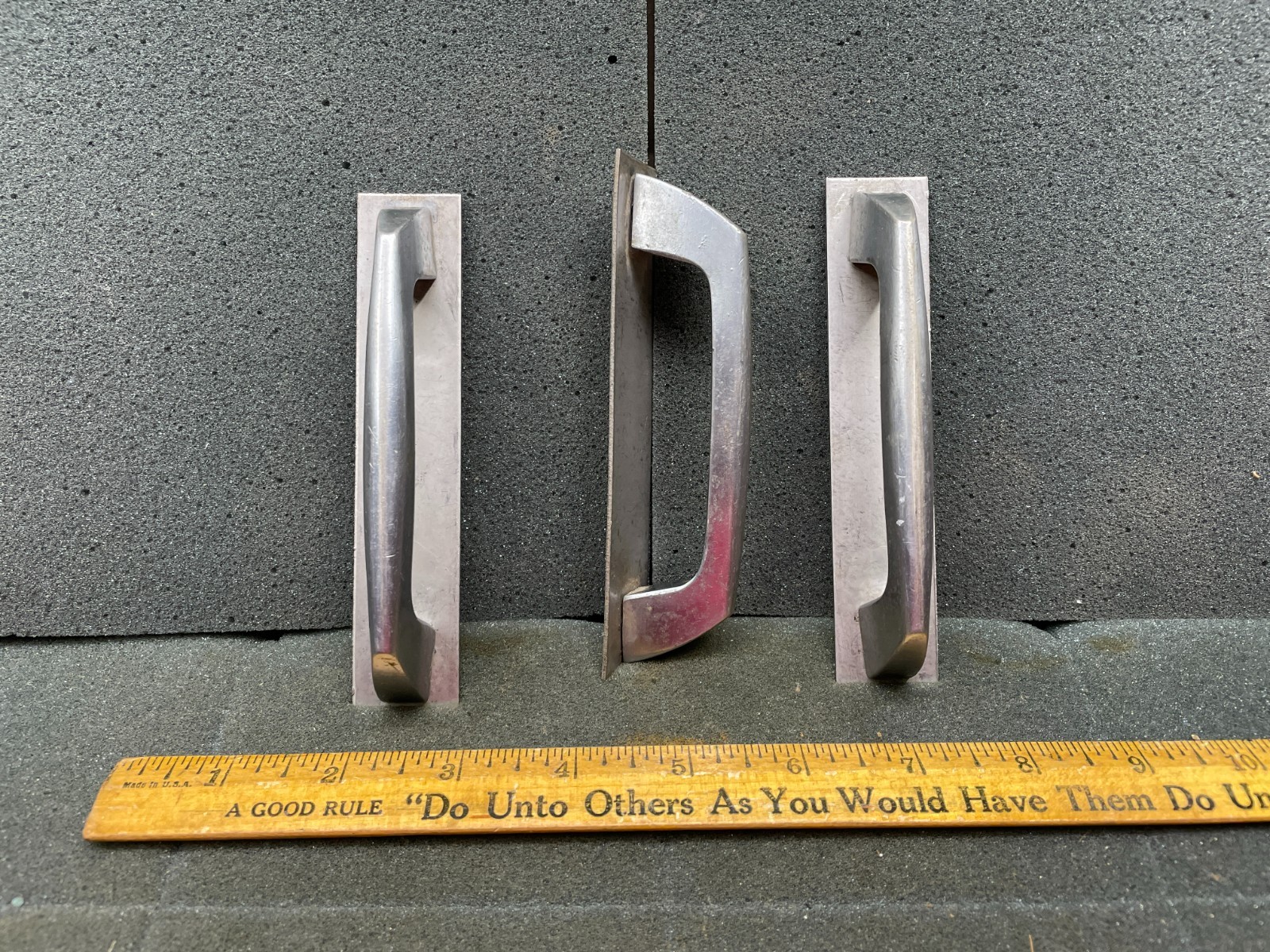 Lot of 3 Stainless Deco Cabinet Door Handles Drawer Pulls 4″ CTC 4 3/4″ L