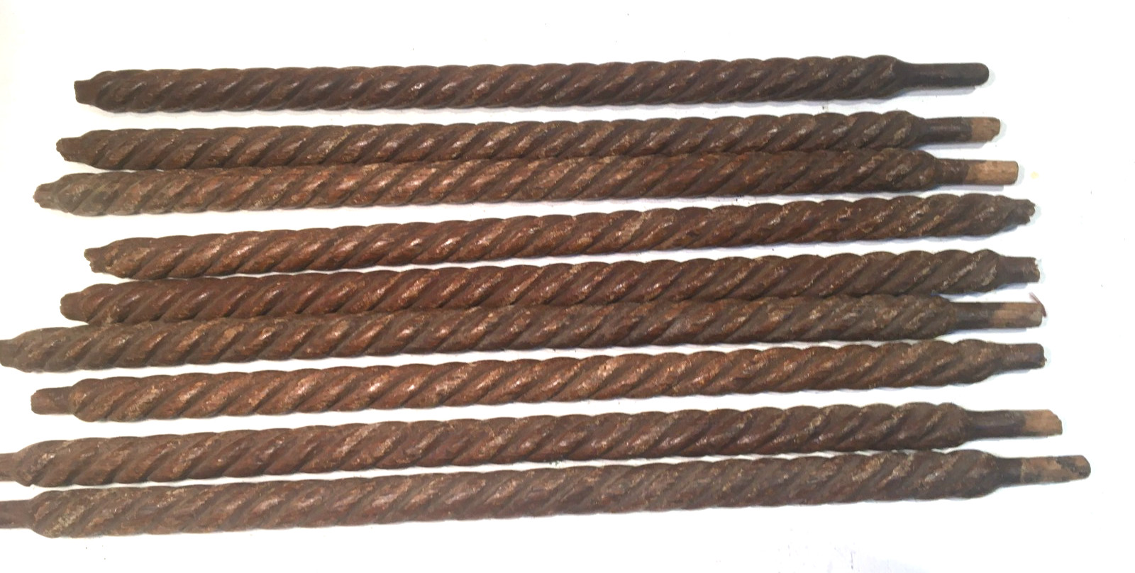 ANTIQUE VINTAGE SALVAGE WOOD 9 TURNED SPIRAL CARVED OAK SPOKES RAILS