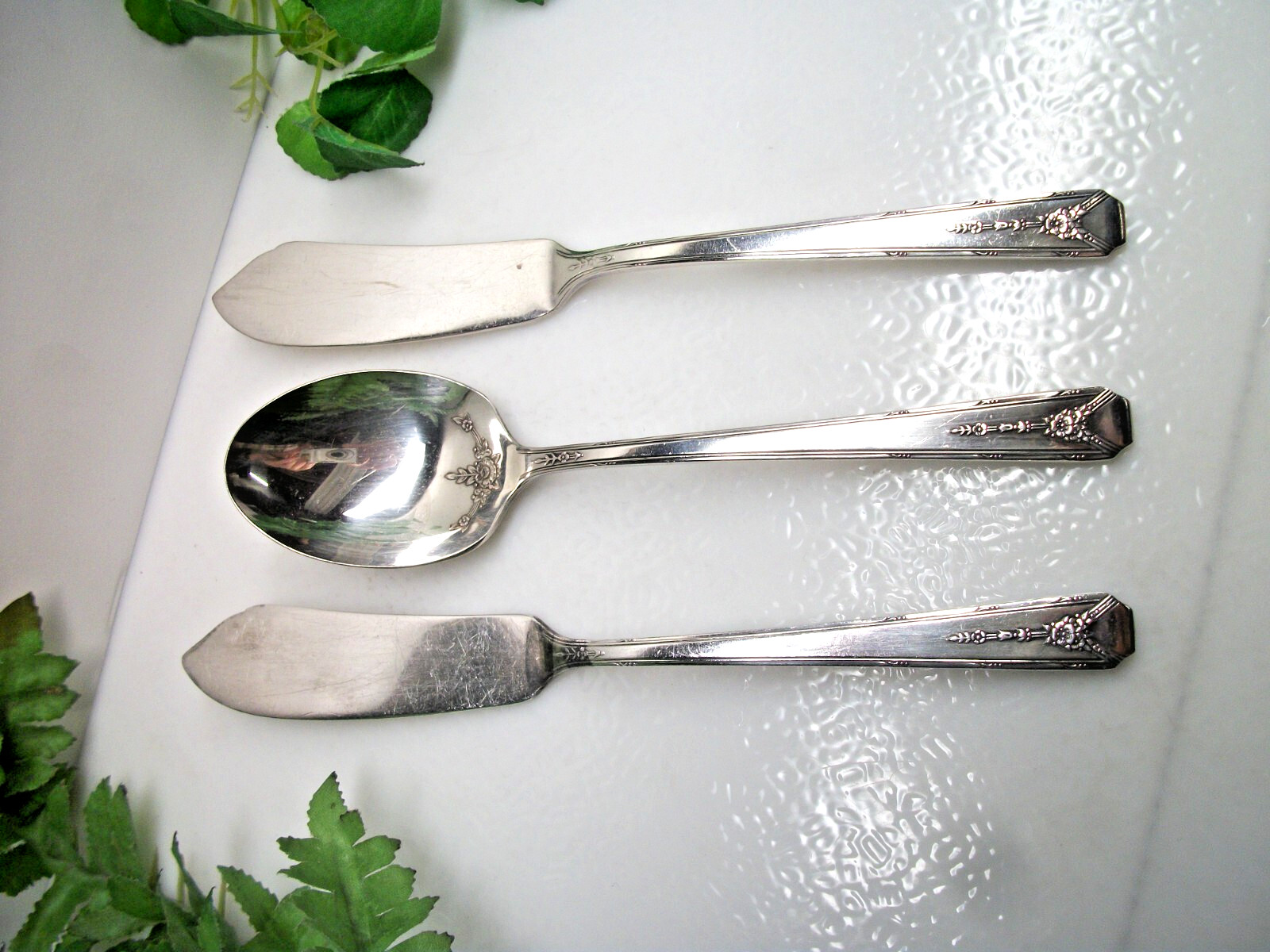 Oneida Community MILADY Silver plate Master Butter Knives & Sugar Spoon 1940