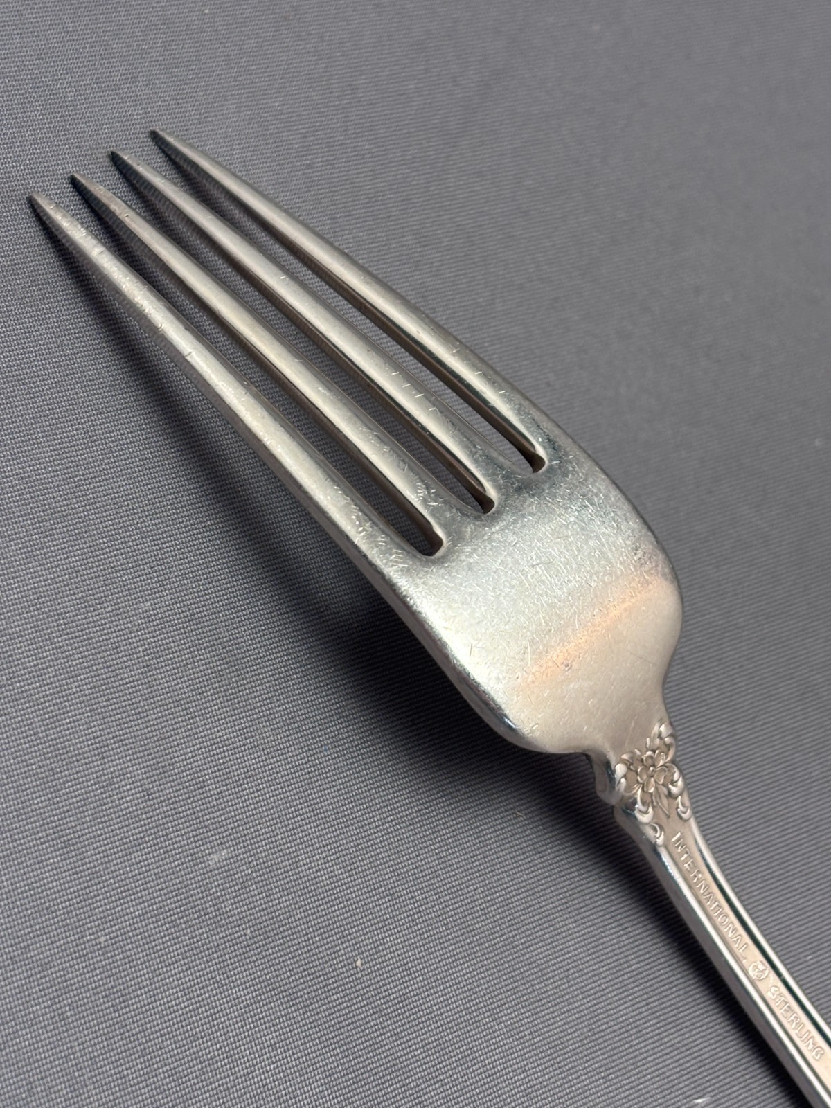 International Sterling Silver Flatware Prelude Dinner Fork No Monogram 1.66 ozt