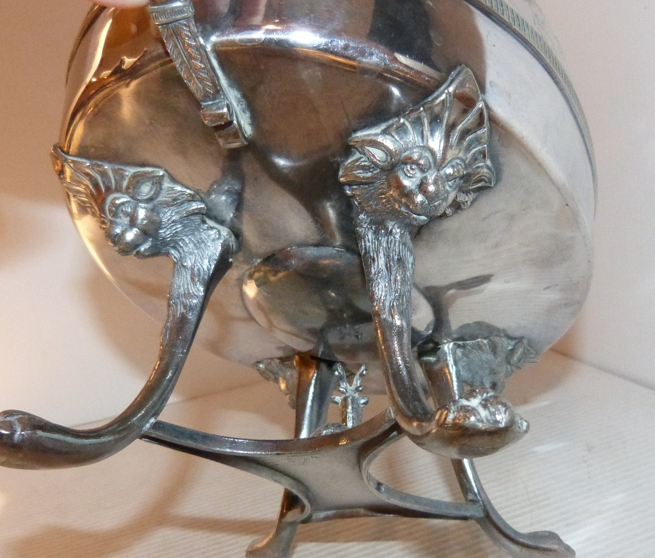 Large Ornate Antique Silver Plated Centerpiece Bowl – Women , Lions , Deer Roger