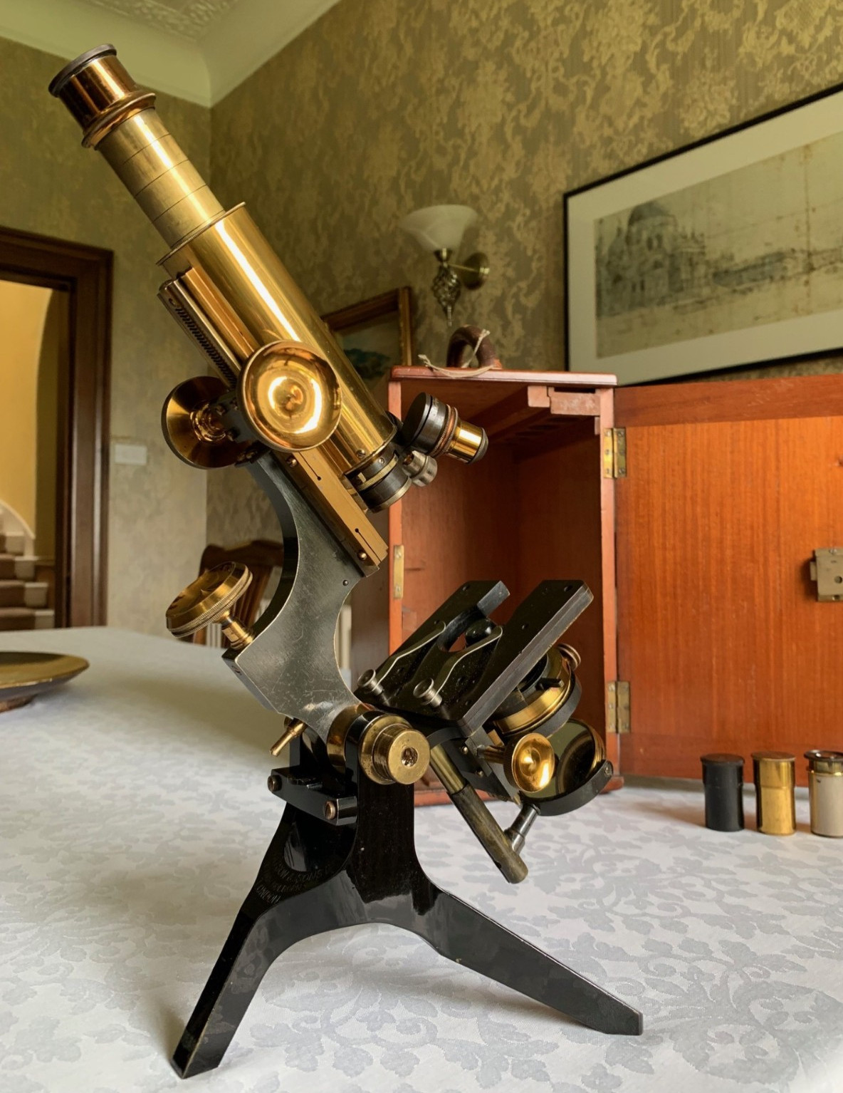 Antique W. Watson & Sons Ltd – Fram MkIII Model Brass Microscope – c 1910, Cased