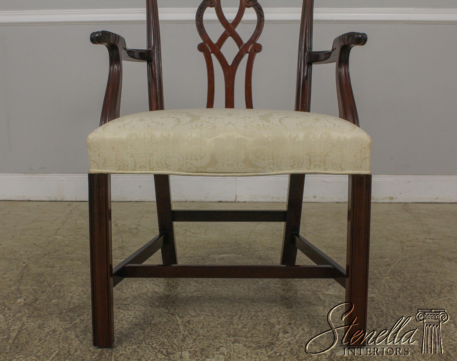 L57480: Set of 8 KINDEL Oxford Mahogany Chippendale Dining Room Chairs