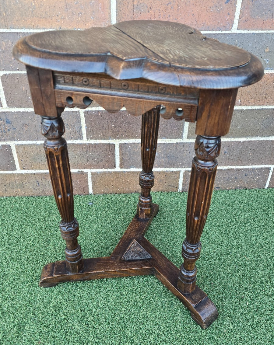 Antique Trefoil Table in Solid Oak British Victorian Free Shipping
