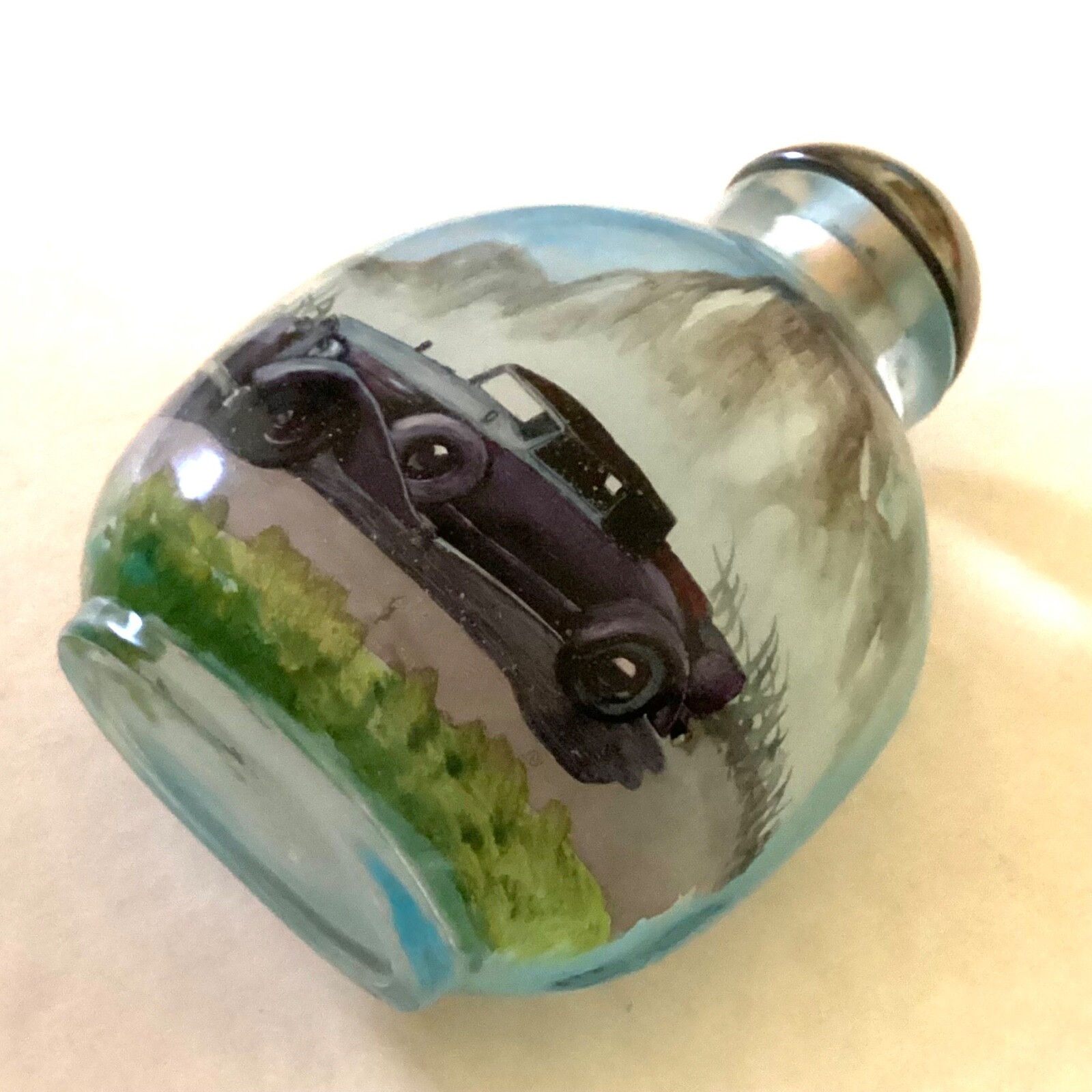 ~Inside Reverse Painted Chinese Export Snuff Bottle – 1930 Packard Automobile