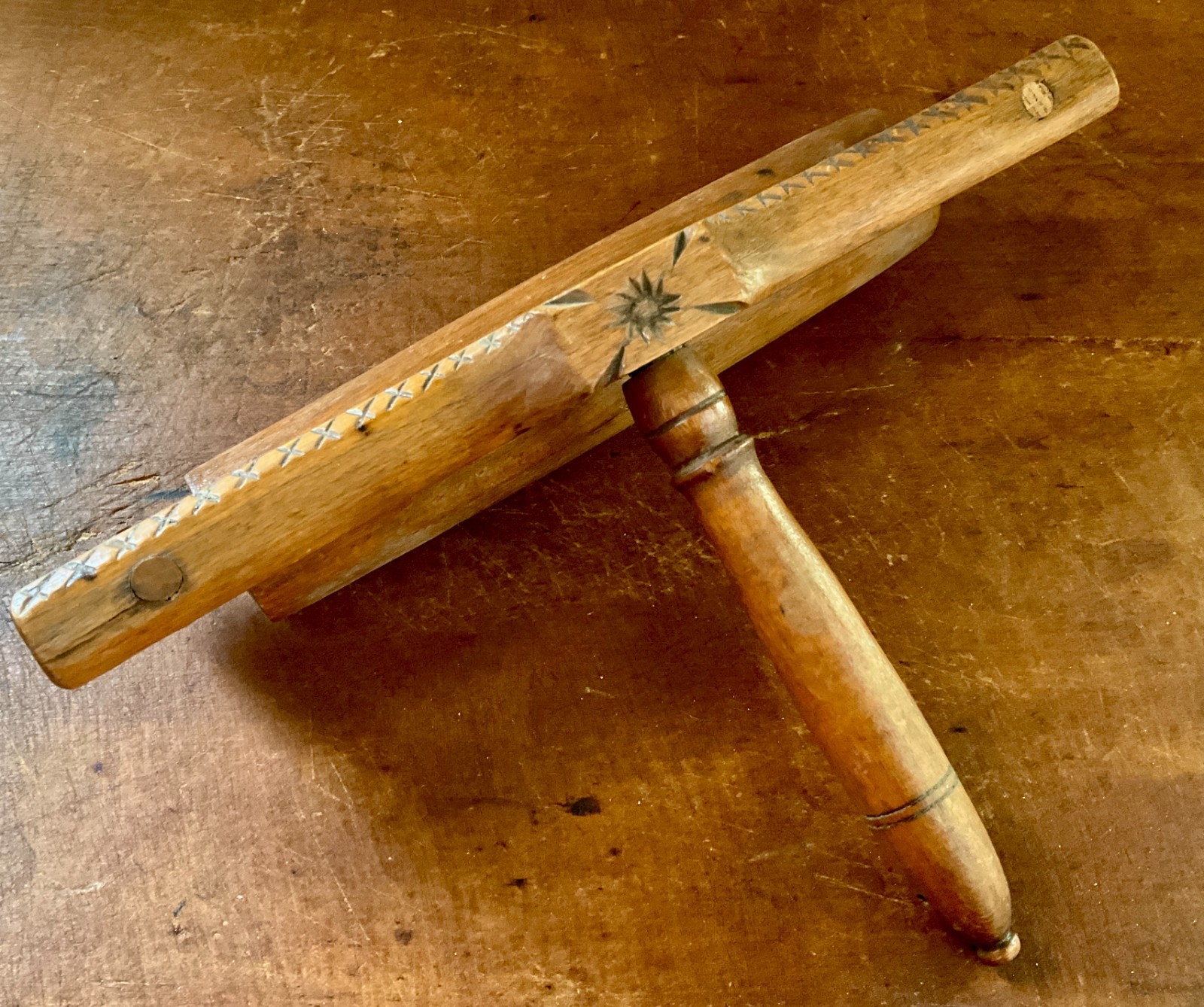 AAFA MID 19TH C. HANDLED ROLLING/PASTRY PIN W/BEAUTIFUL CARVED DETAILS STUNNING!