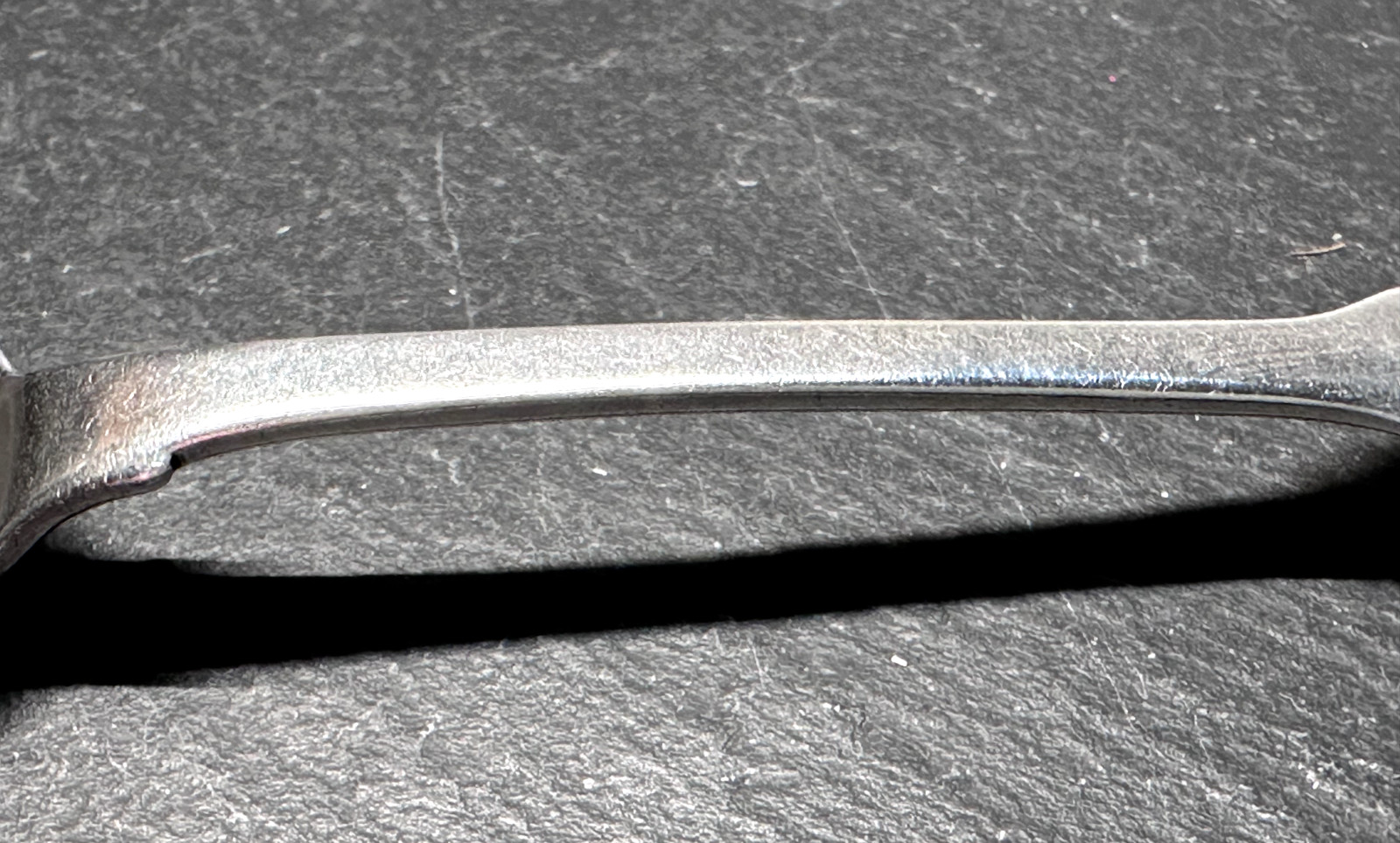 1827 PATRICK MOORE SILVERSMITH DUBLIN IRELAND RAT-TAIL SPOON E253