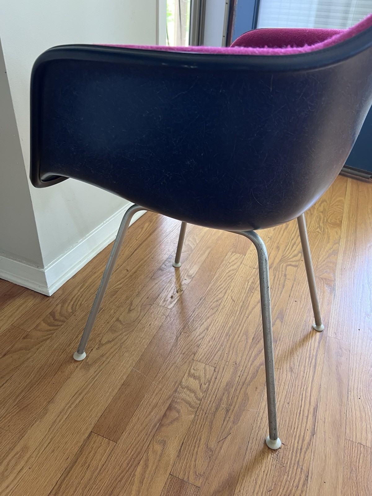 Vtg MCM Herman Miller Eames Fiberglass Arm Chair Upholstered Mid Century Modern