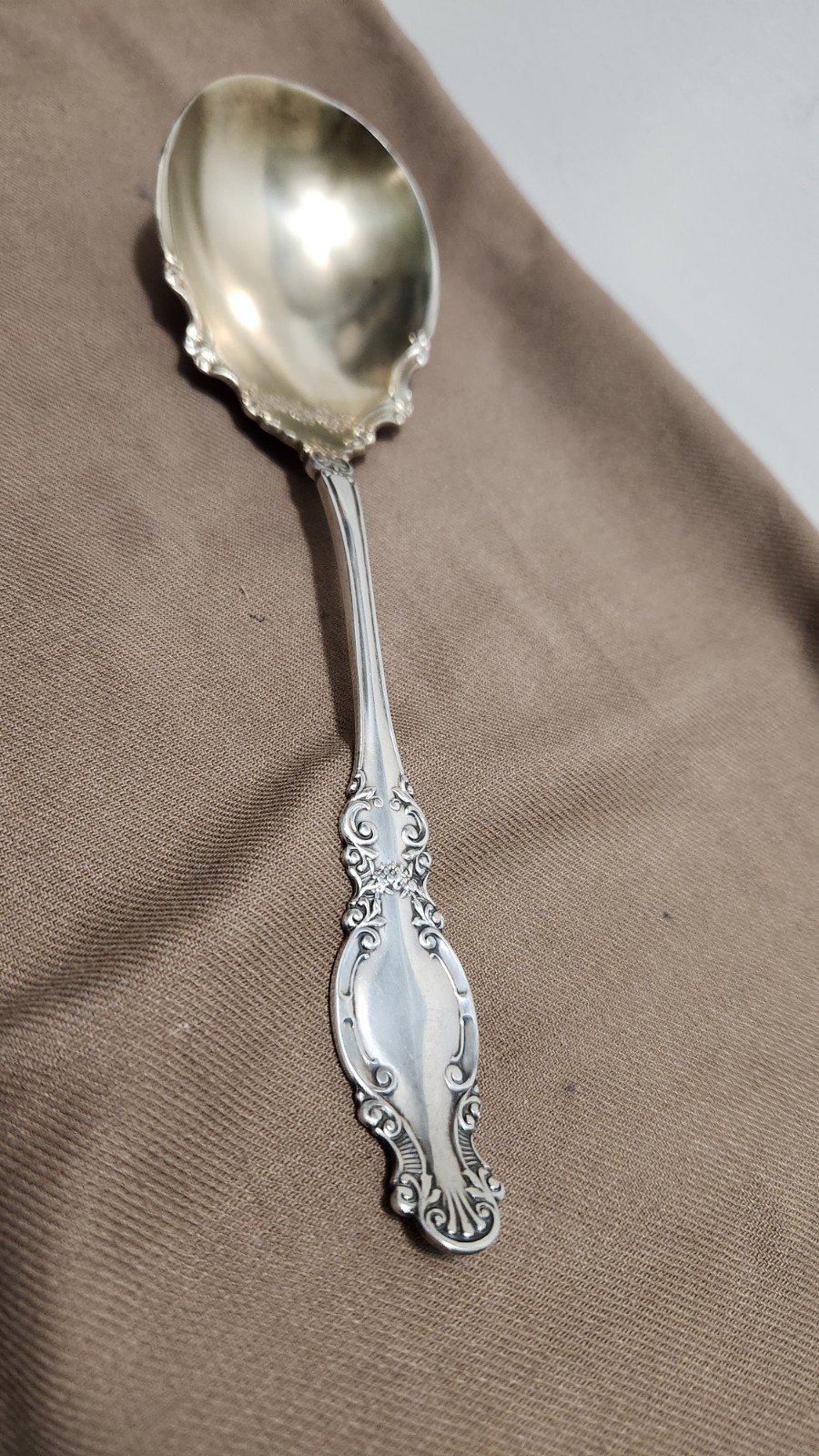 Wm. Rogers Melrose Gold Wash Pattern Silverplate Berry/Serving Spoon