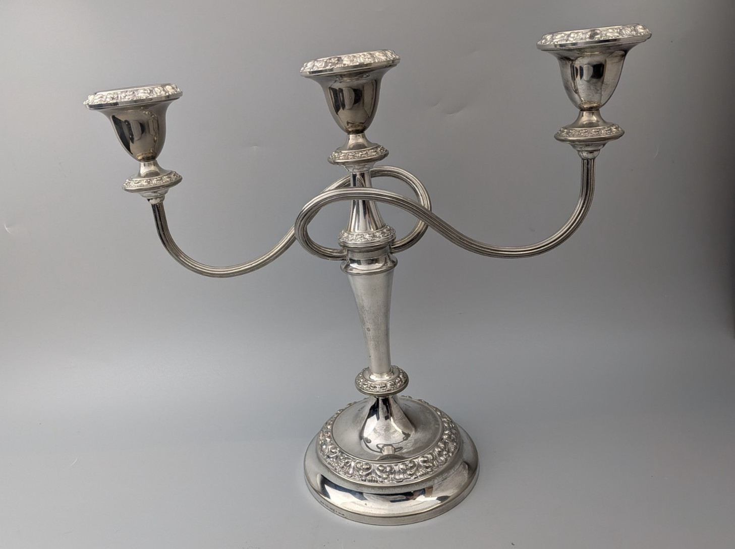 Vintage Silver Plated 3 Light Candelabra by Ianthe of England