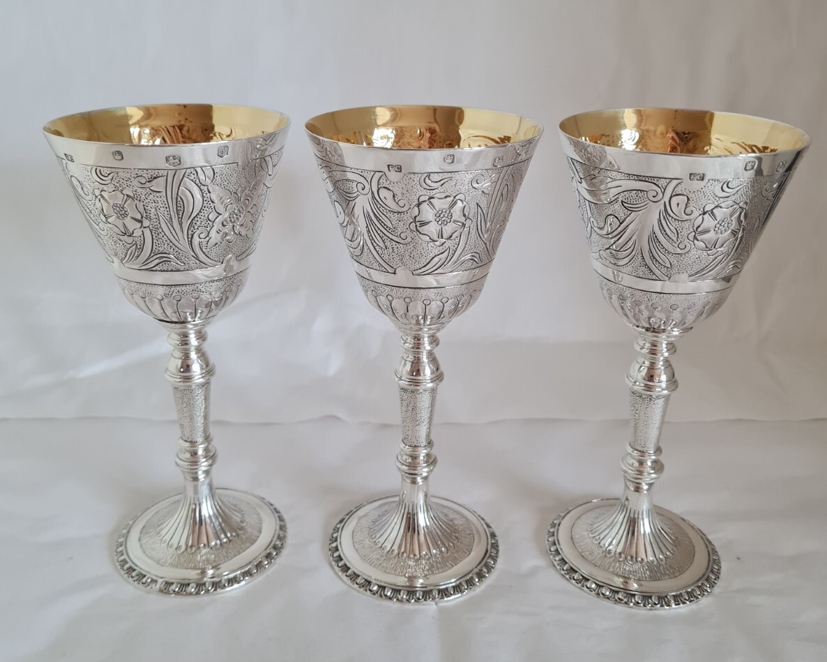 Vintage sterling silver Goblets / Chalices. Sheffield 1974. By Frank Cobb & Co
