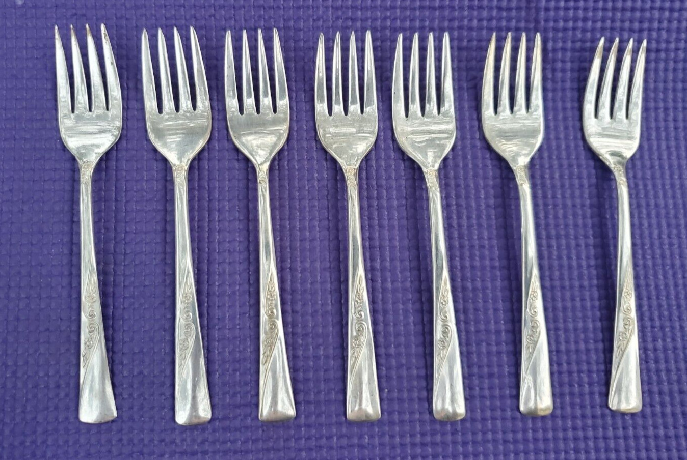 7-International Silver REVELATION II Silverplate SALAD FORKS 6″
