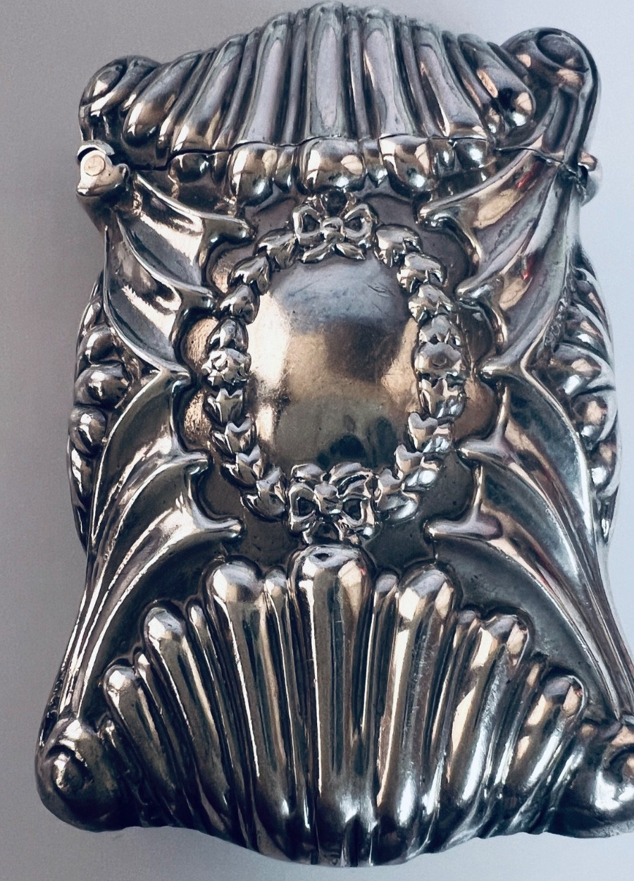 STERLING ENGLISH VESTA CASE MATCH SAFE HI QUALITY EXCELLENT LITTLE USE GORGEOUS