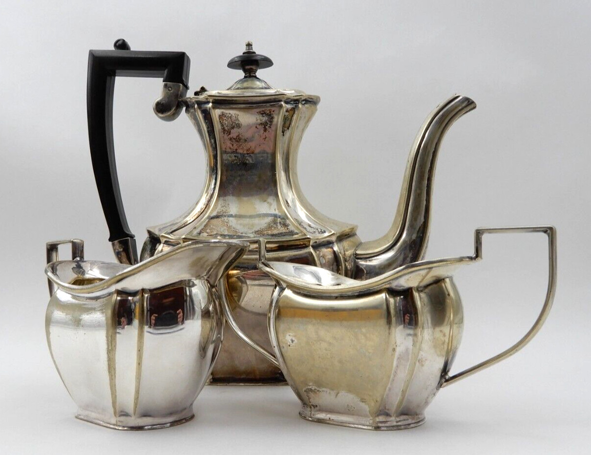 VINTAGE CHELTENHAM & COMPANY SILVER PLATED TEA/COFFEE SET #8375 MADE IN ENGLAND
