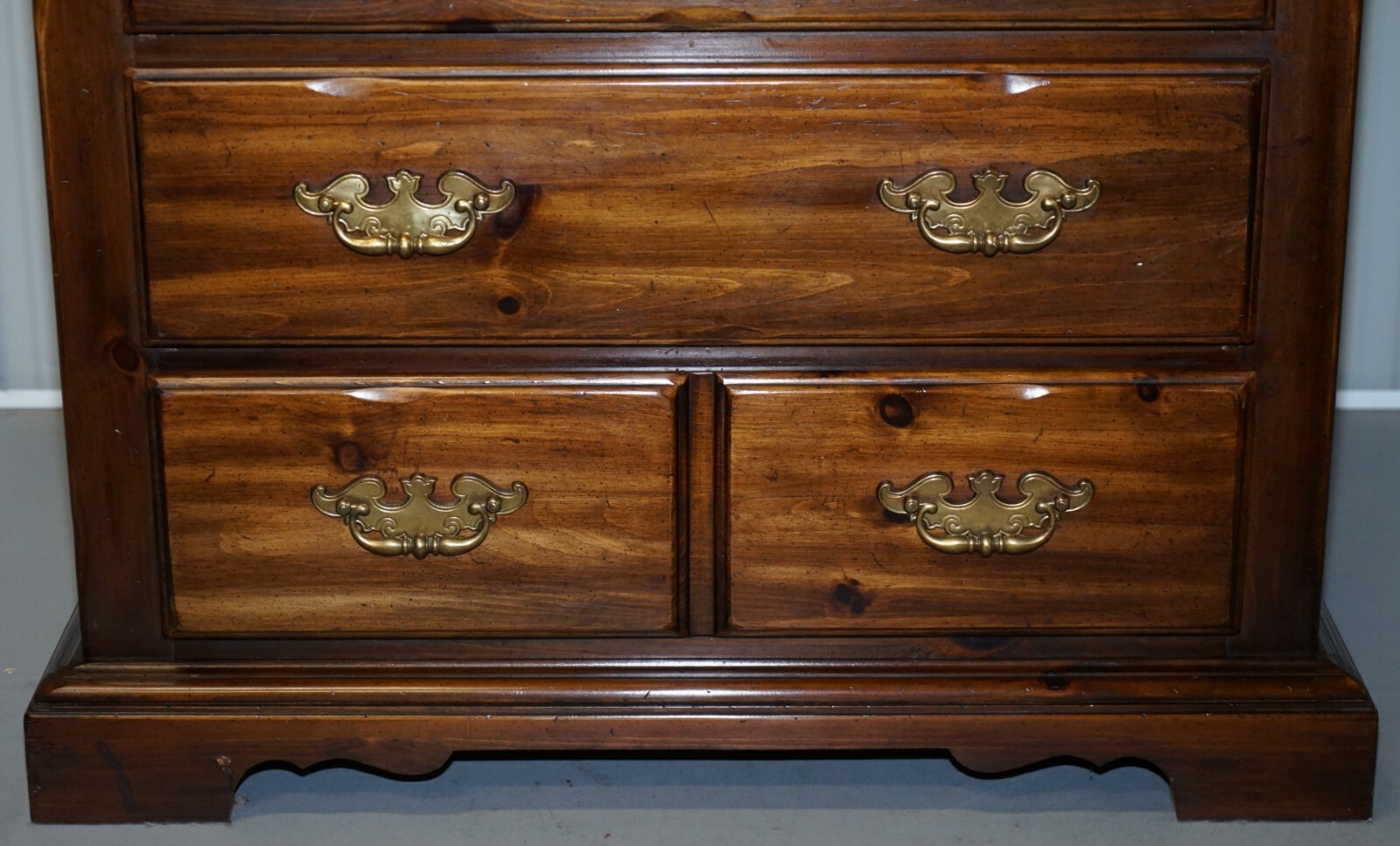 RRP £4500 THOMASVILLE BANK CHEST OF DRAWERS SOLID HARD WOOD HABERDASHERY STYLE