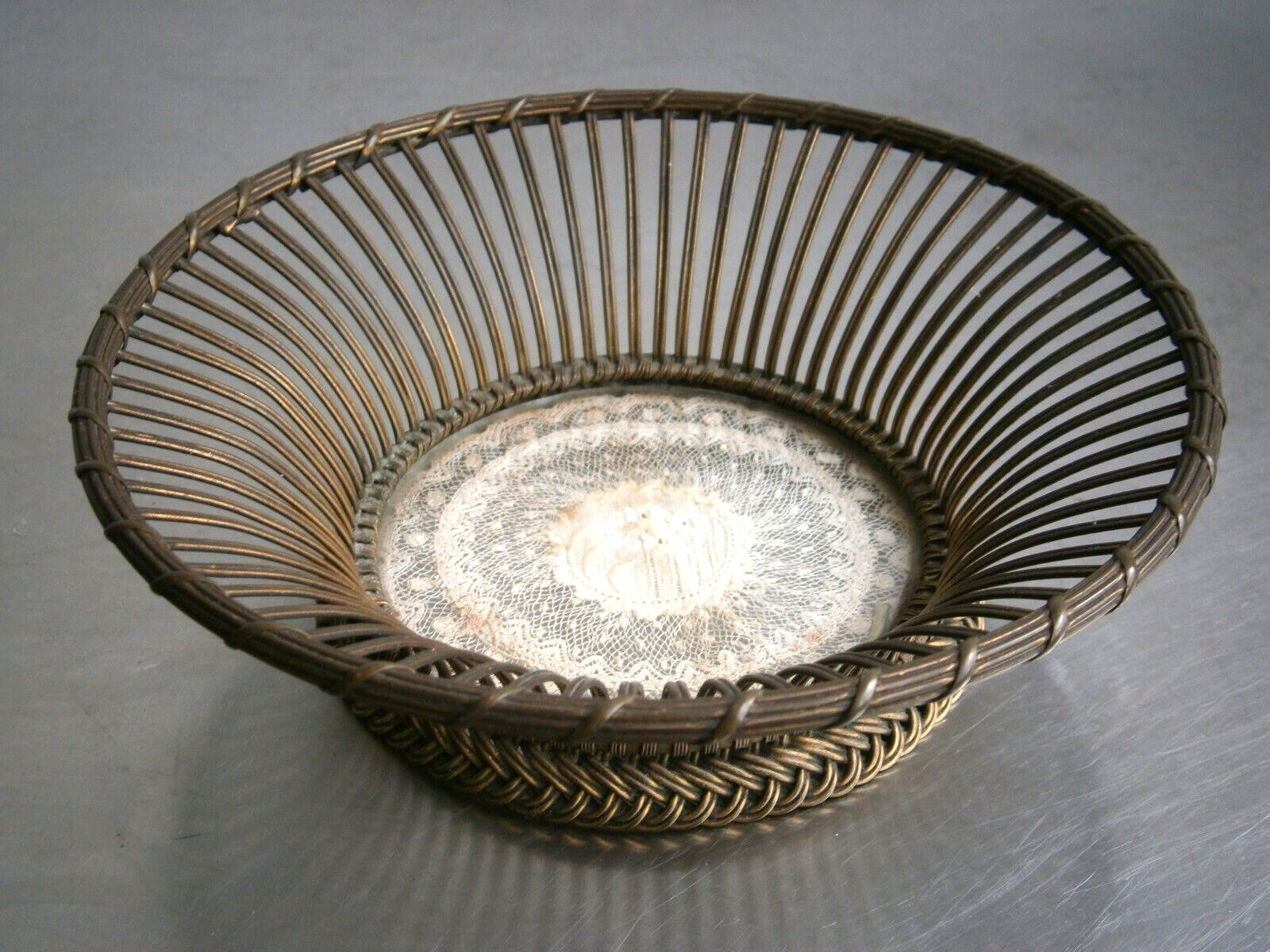 Small Decorative Basket Woven Copper Wire Fine Embroidery Antique