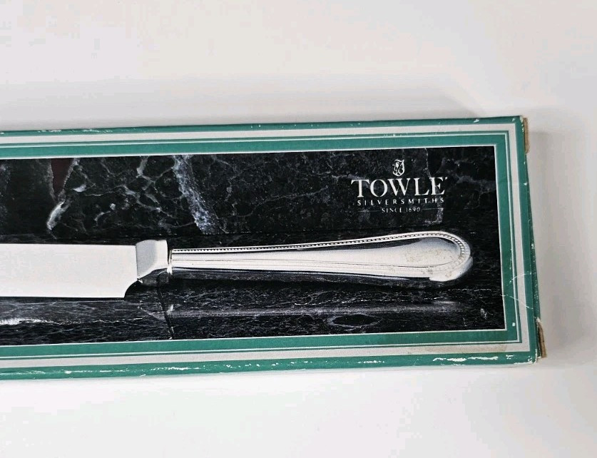 Towle SilverPlated Wedding Cake Knife 13″ Vintage 1993 New