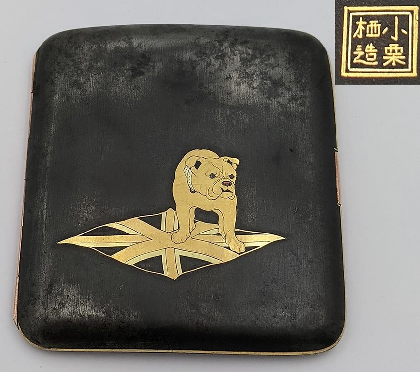 JAPANESE ‘OGURUSU’ KOMAI STYLE BRITISH BULLDOG CIGARETTE CASE c1900’s