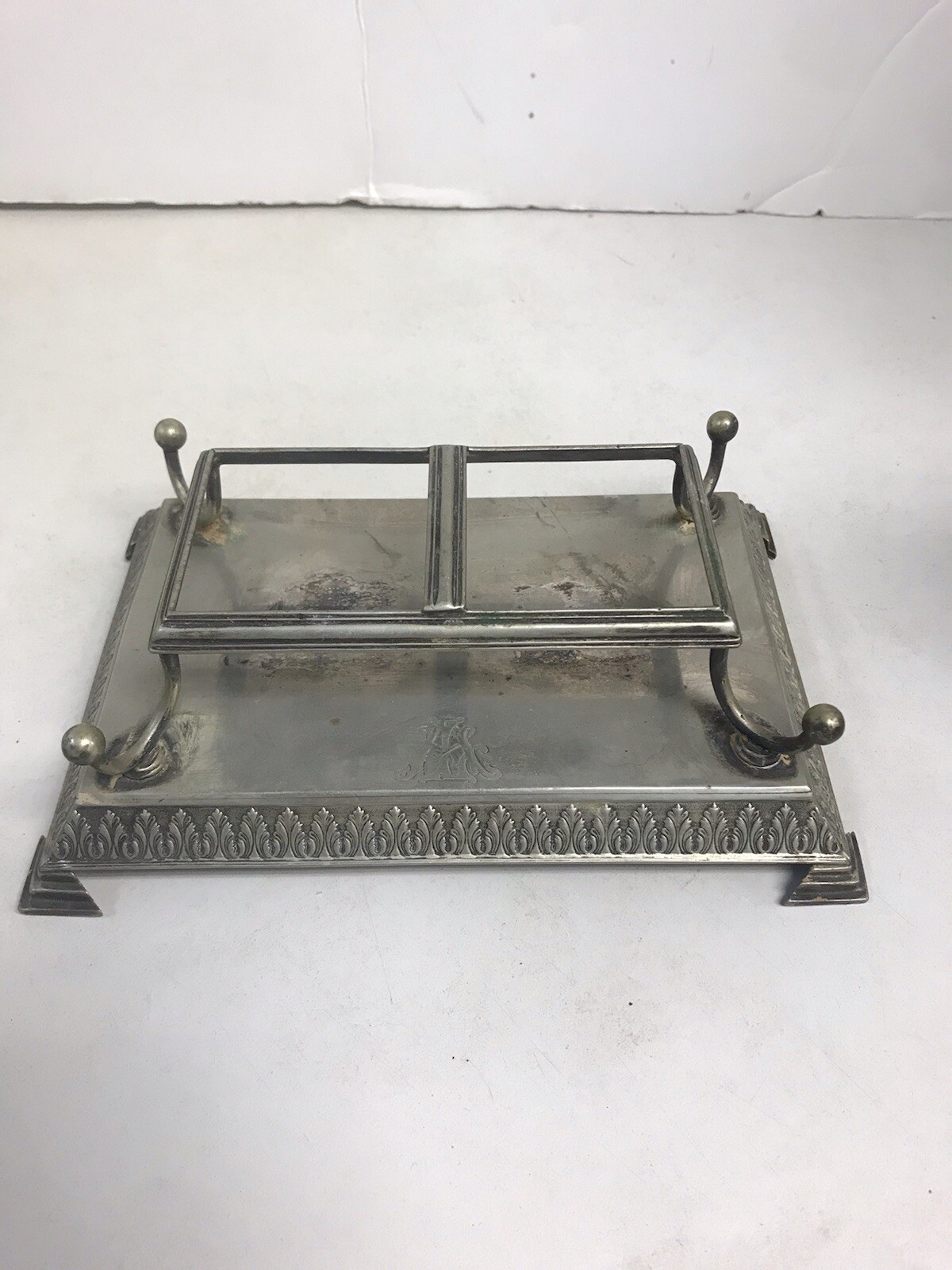 Reed & Barton Silver Plate Double Jam Jar Oil & Vinegar Shakers Caddy Mono Etch