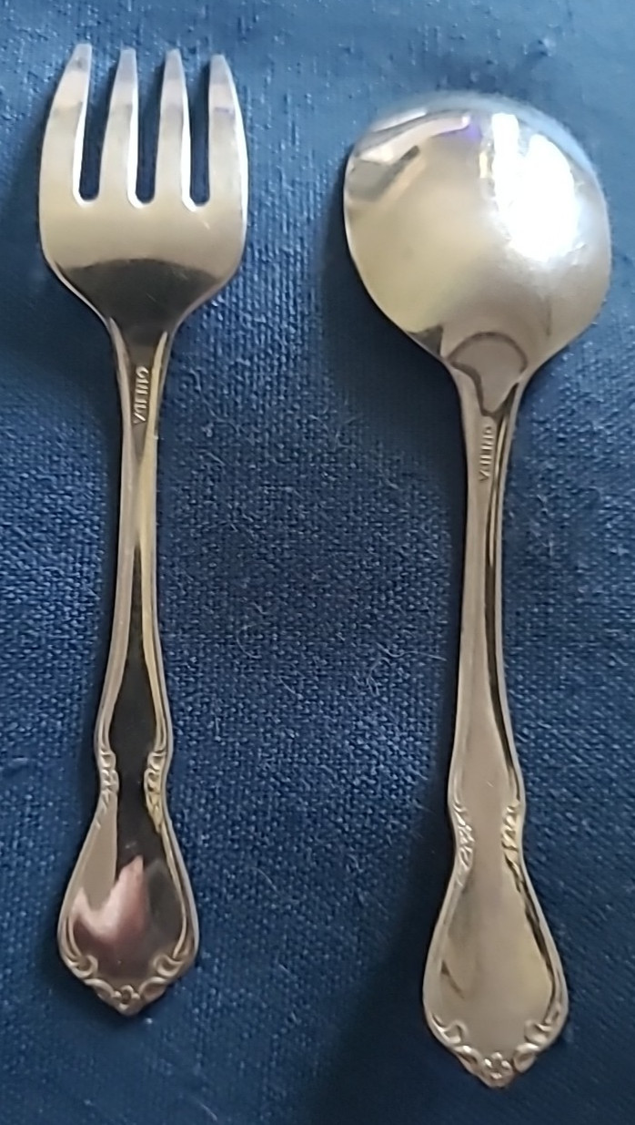 Vintage Set Oneida Fork and Spoon Children’s Breakfast Lunch Dinner Collectible