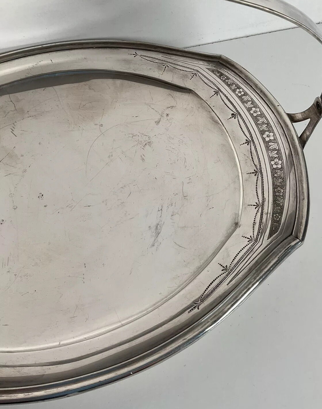 Community Silver Plate Serving Basket | Style 14957 | Floral Handle