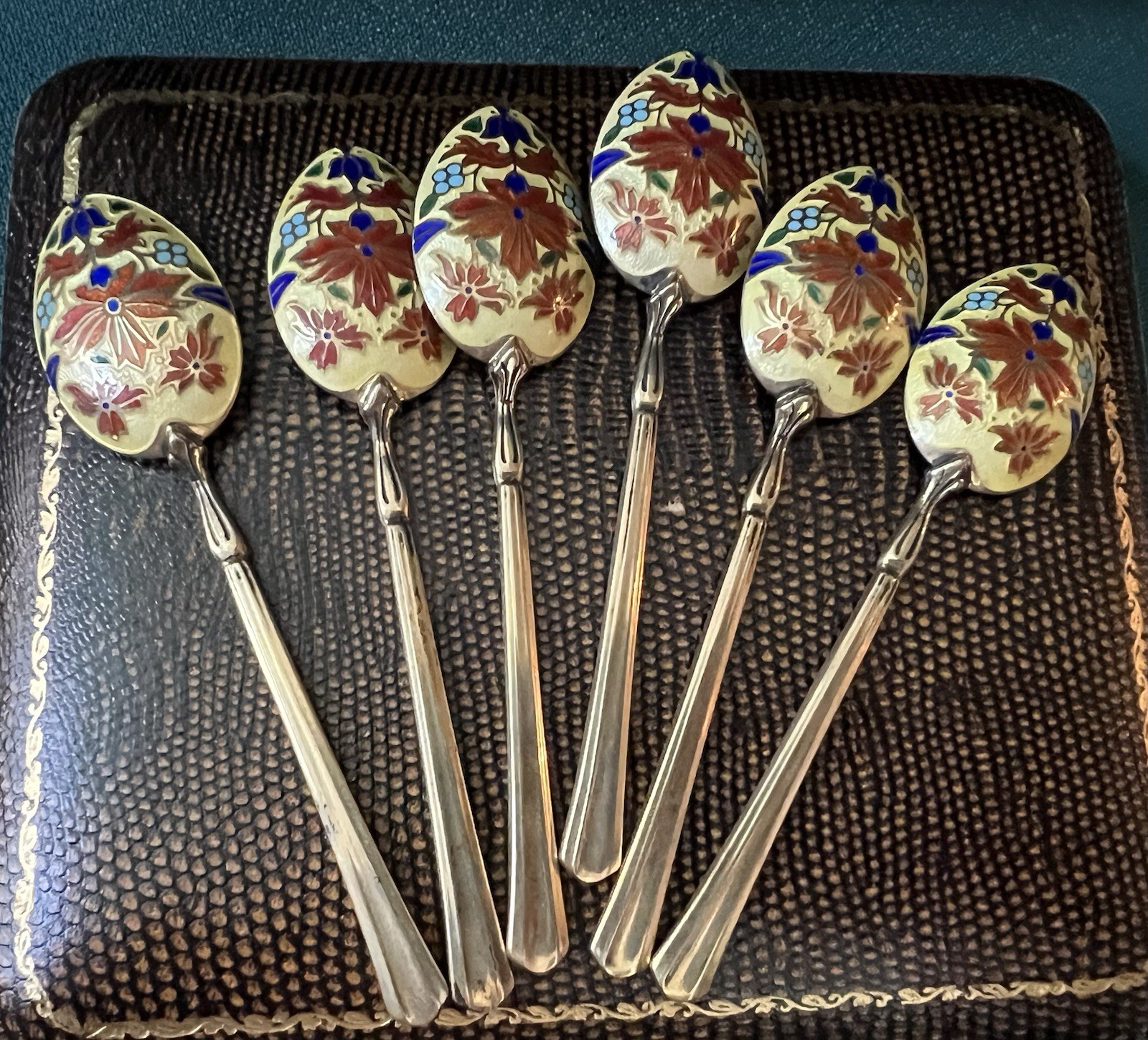1930s ENGLISH GILT STERLING 6 PIECE SET ENAMELED DEMITASSE SPOONS ORIGINAL BOX