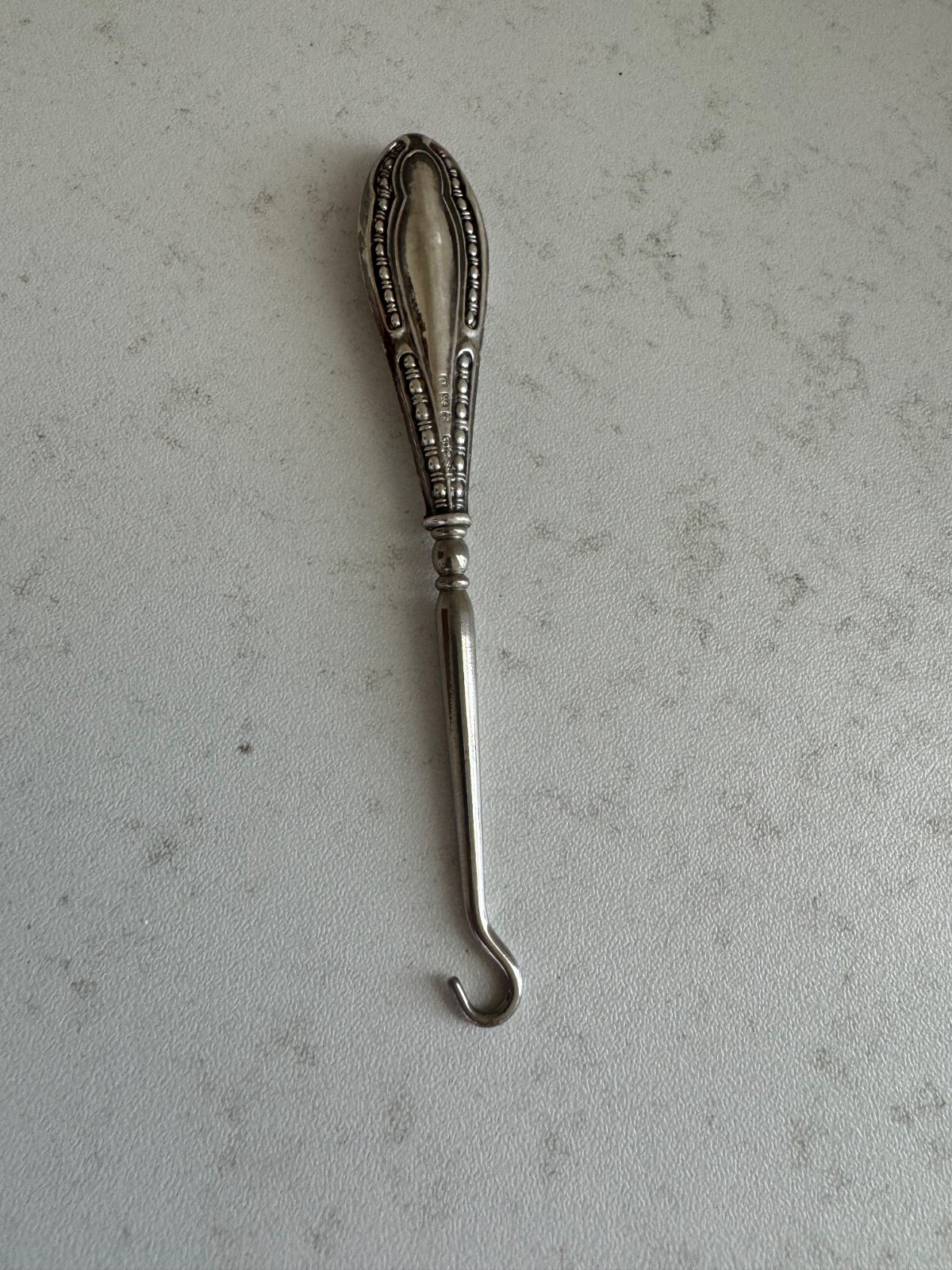 Antique English S Sanders & Co. Sterling Silver Handle Button Hook Beaded Border