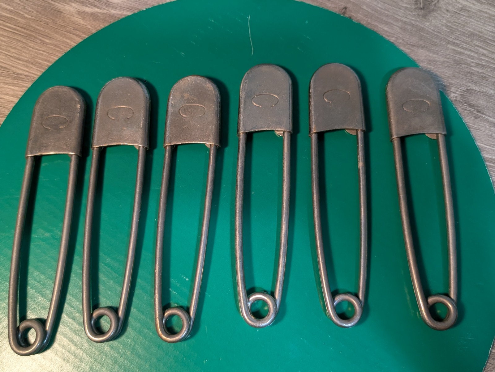 6 Vintage ~**5″ MILITARY HORSE BLANKET PINS**~1920s-1950s ~(KI In Circle)~”C”