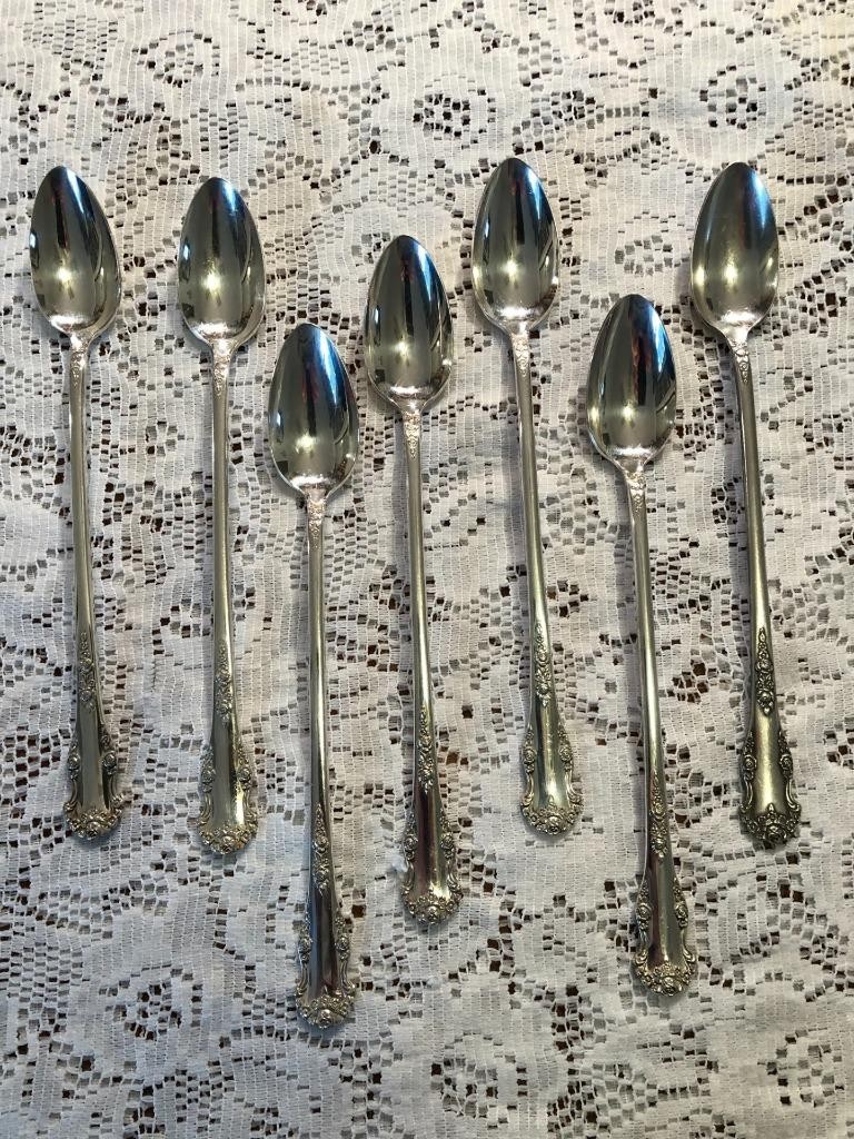 International KING EDWARD Silverplate HOLIDAY 1951 Iced Teaspoons