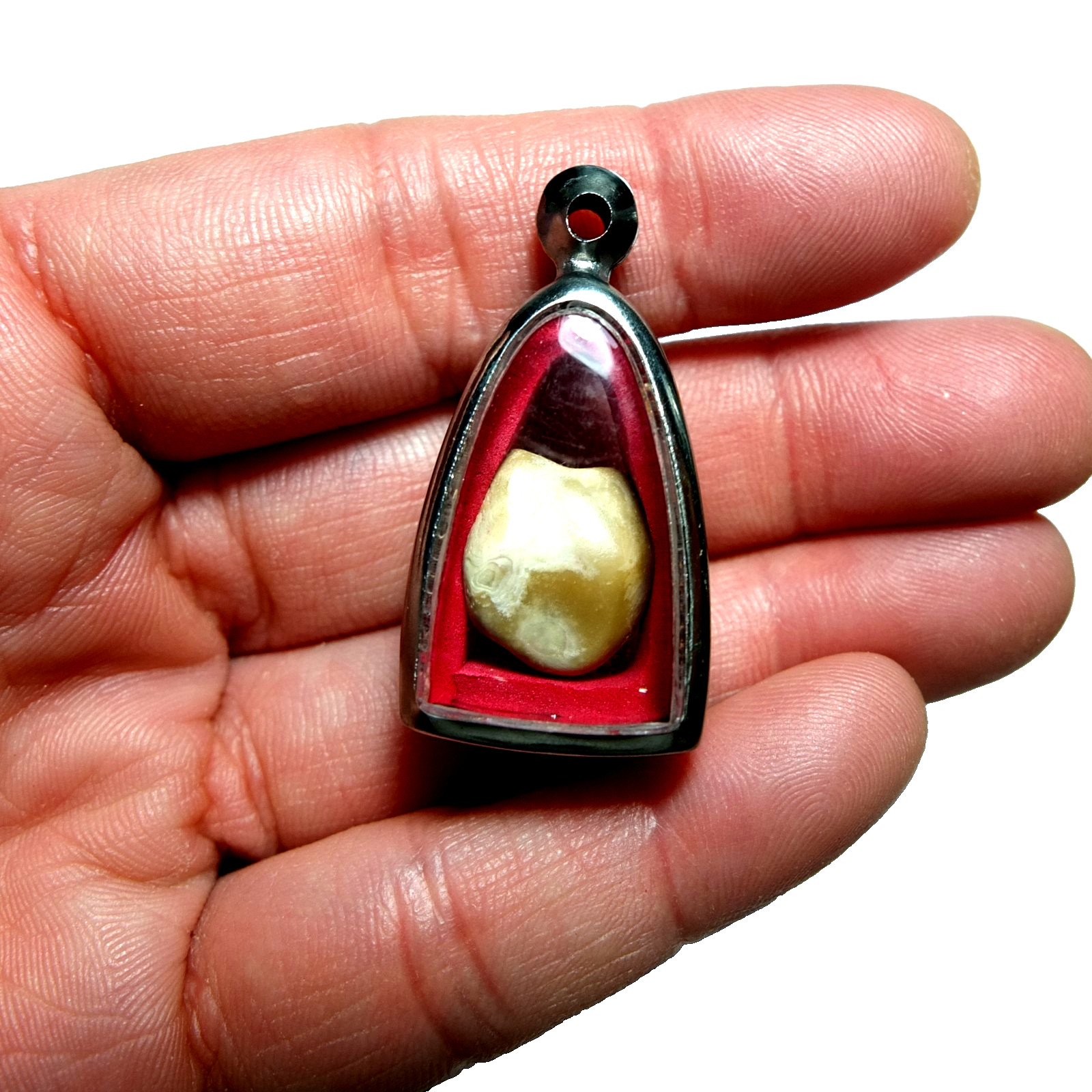 Sacred Buddha Relics Phra That Anon Thai Amulet Protection Merit Spirit Power