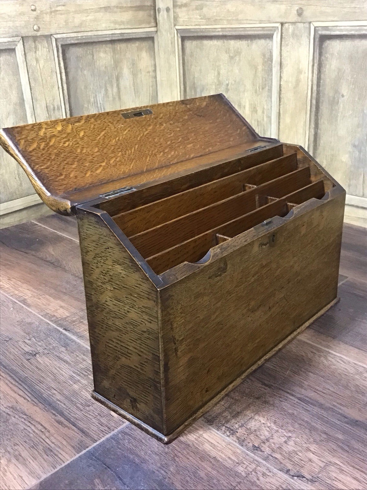 ANTIQUE ARTS & CRAFTS OAK STATIONERY BOX / DESKTOP BOX 19thC