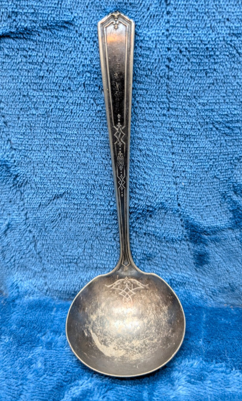 Ladle Oneida Community Tudor Plate Mary Stuart Gravy Ladle