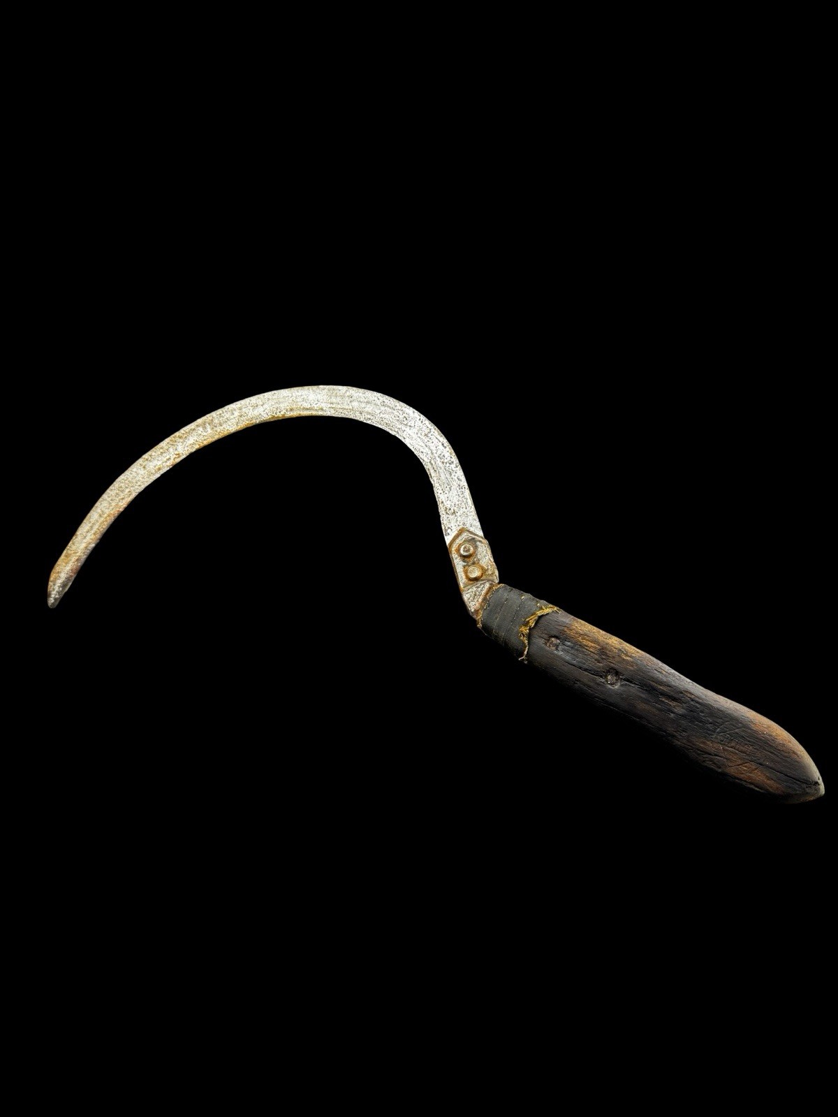 Late 1800s Vintage Antique Rustic Hand Scythe Sickle Farm Tool Patina Decor